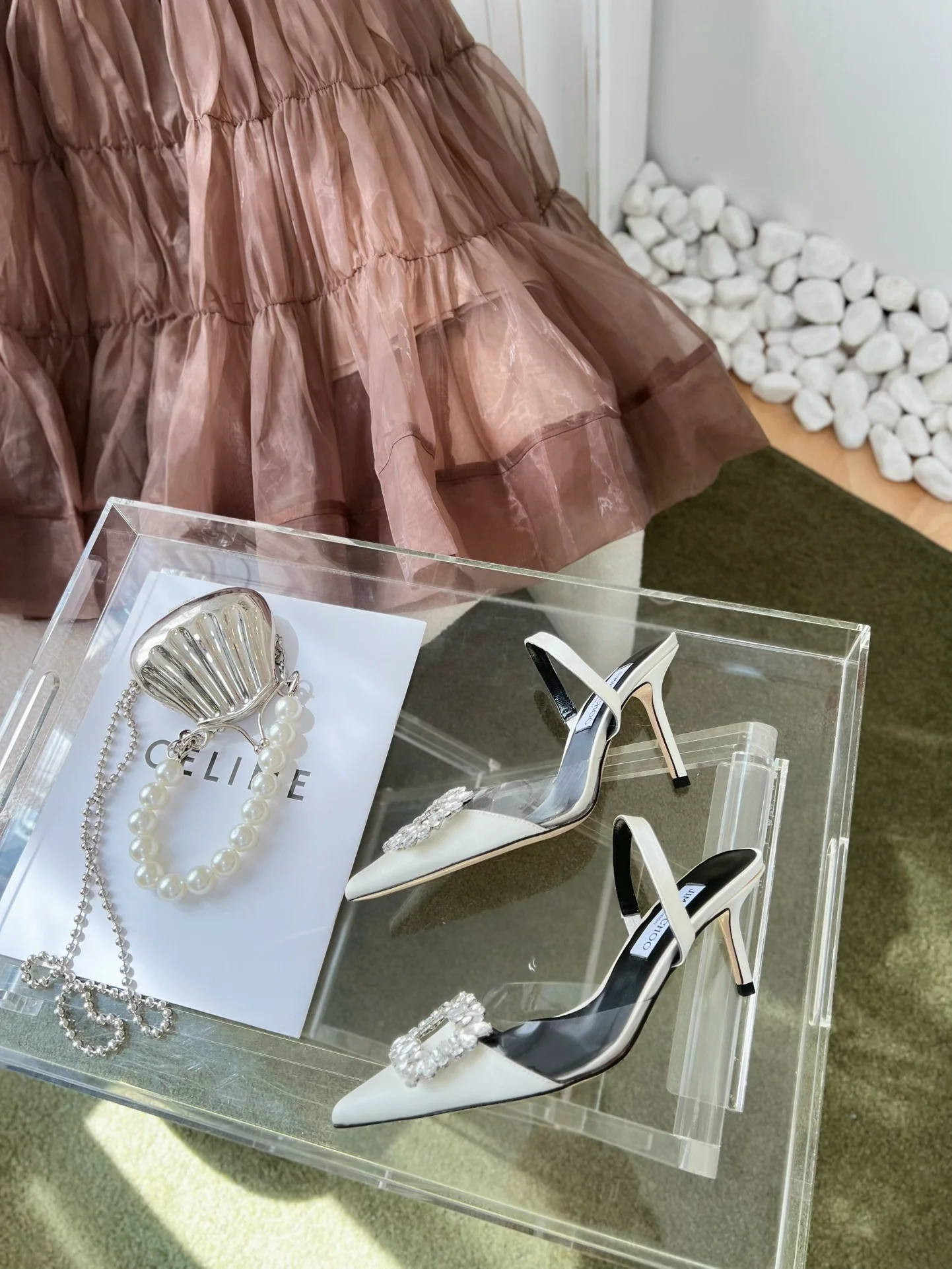 Босоножки на шпильке Jimmy Goddess Series с бриллиантовой пряжкой - белые