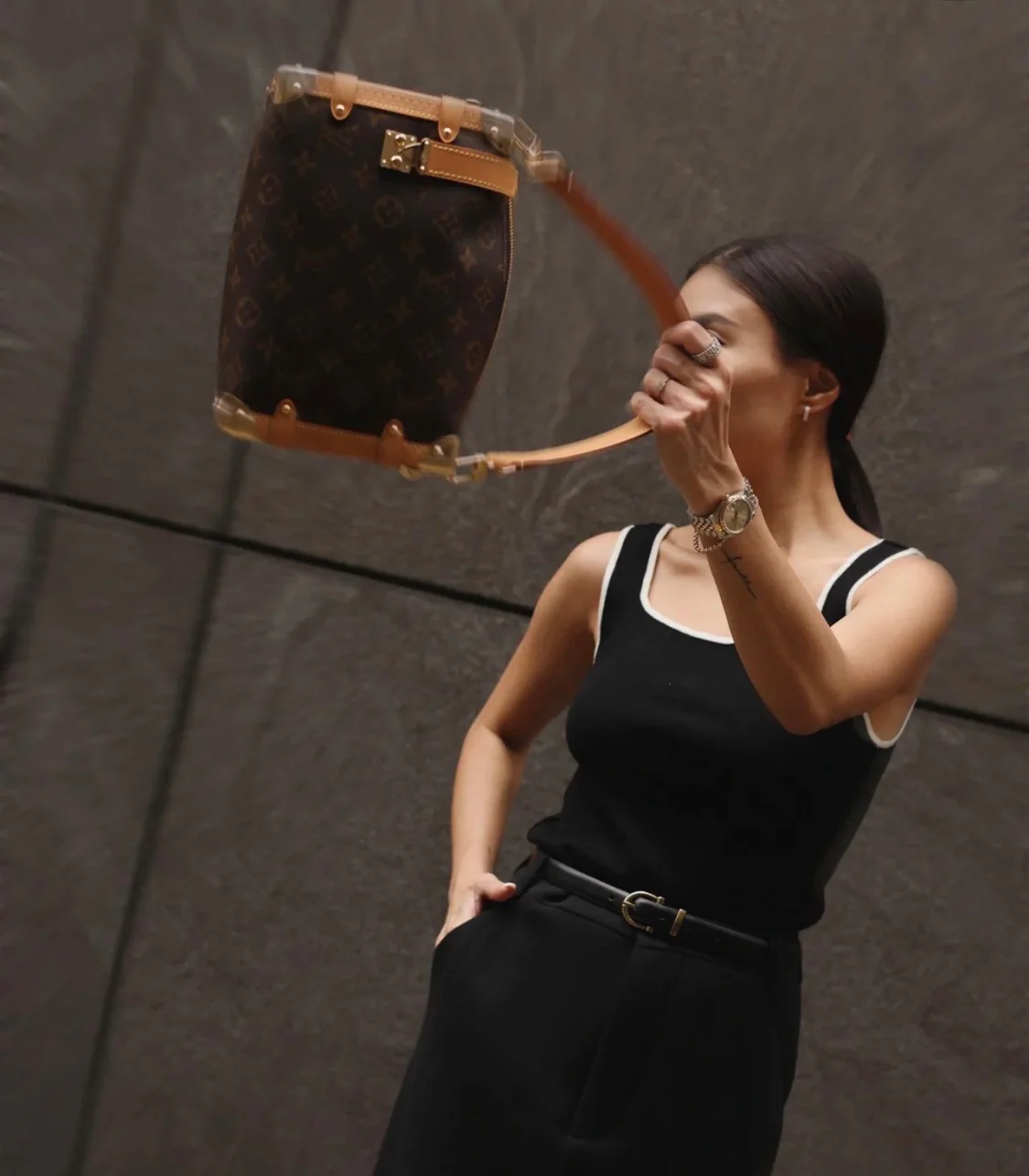 m46358-LV-side-trunk-mm-handbag/crossbody bag