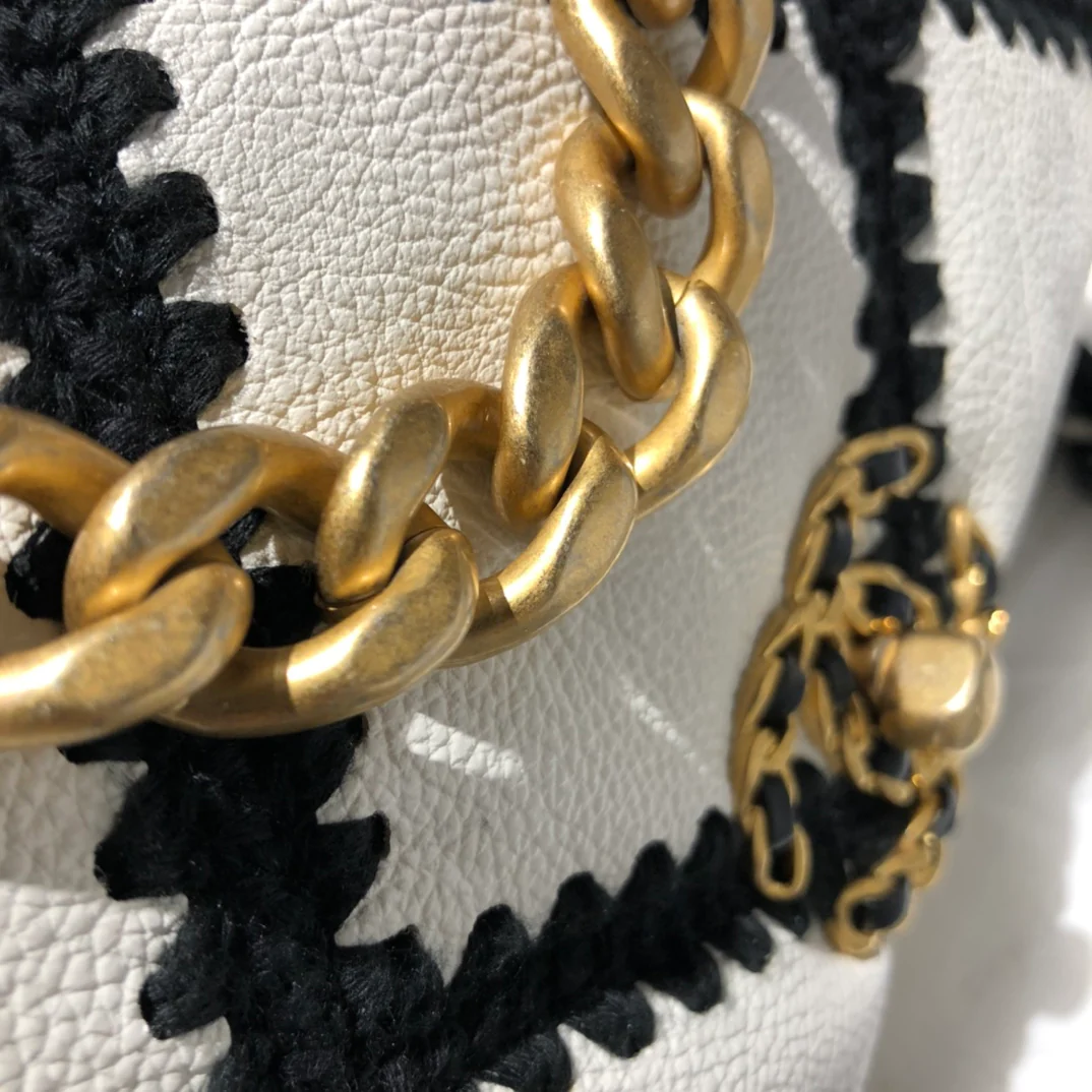 Сумка Chanel 19 - Кожаная - Черно-белый клетчатый узор