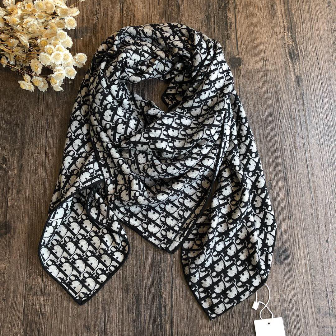 Dior - Шарф с несовпадающими буквами - 140-140 - Коричневый