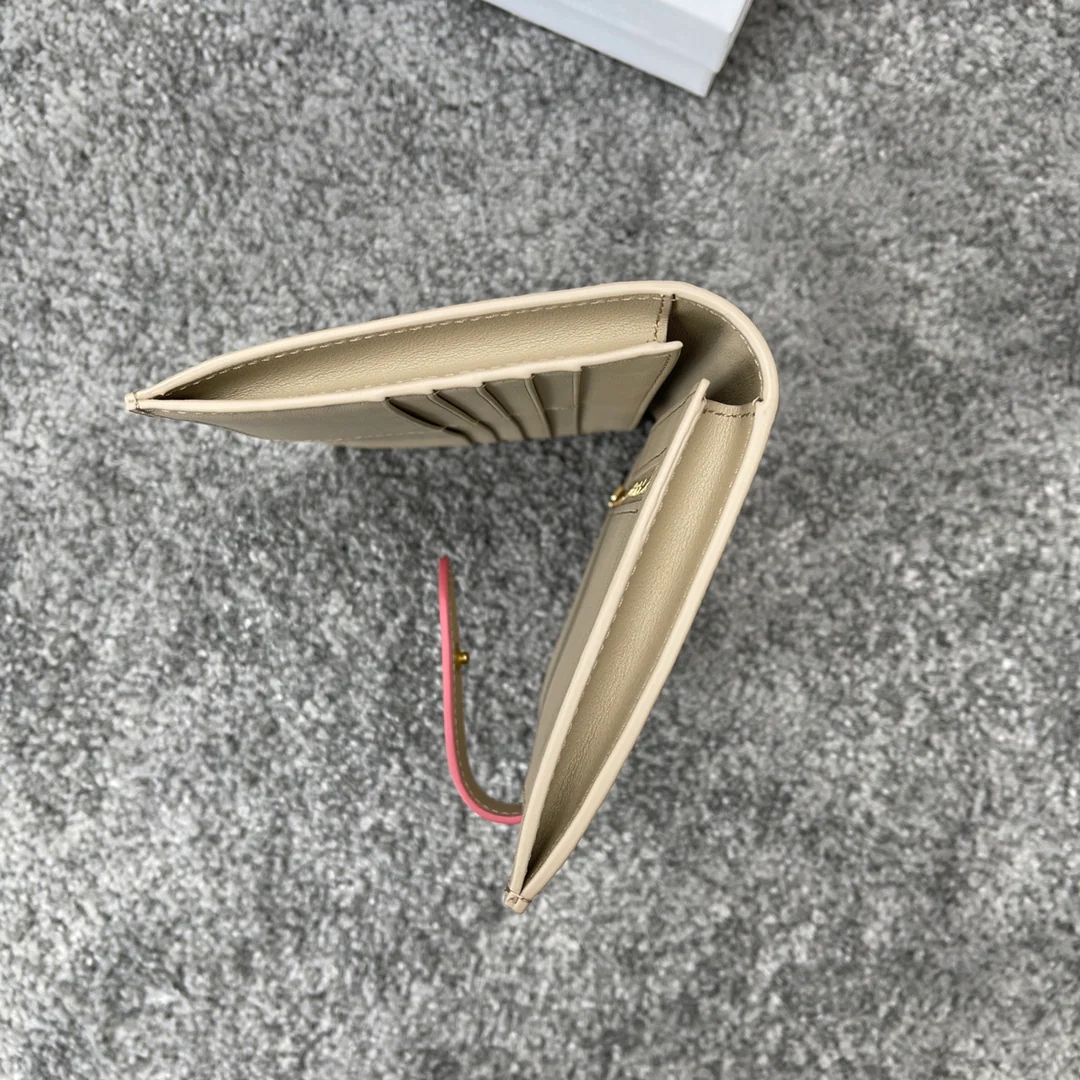 Длинный кошелек Celine - Кошелек с ремешком из крупнозернистой телячьей кожи - 5