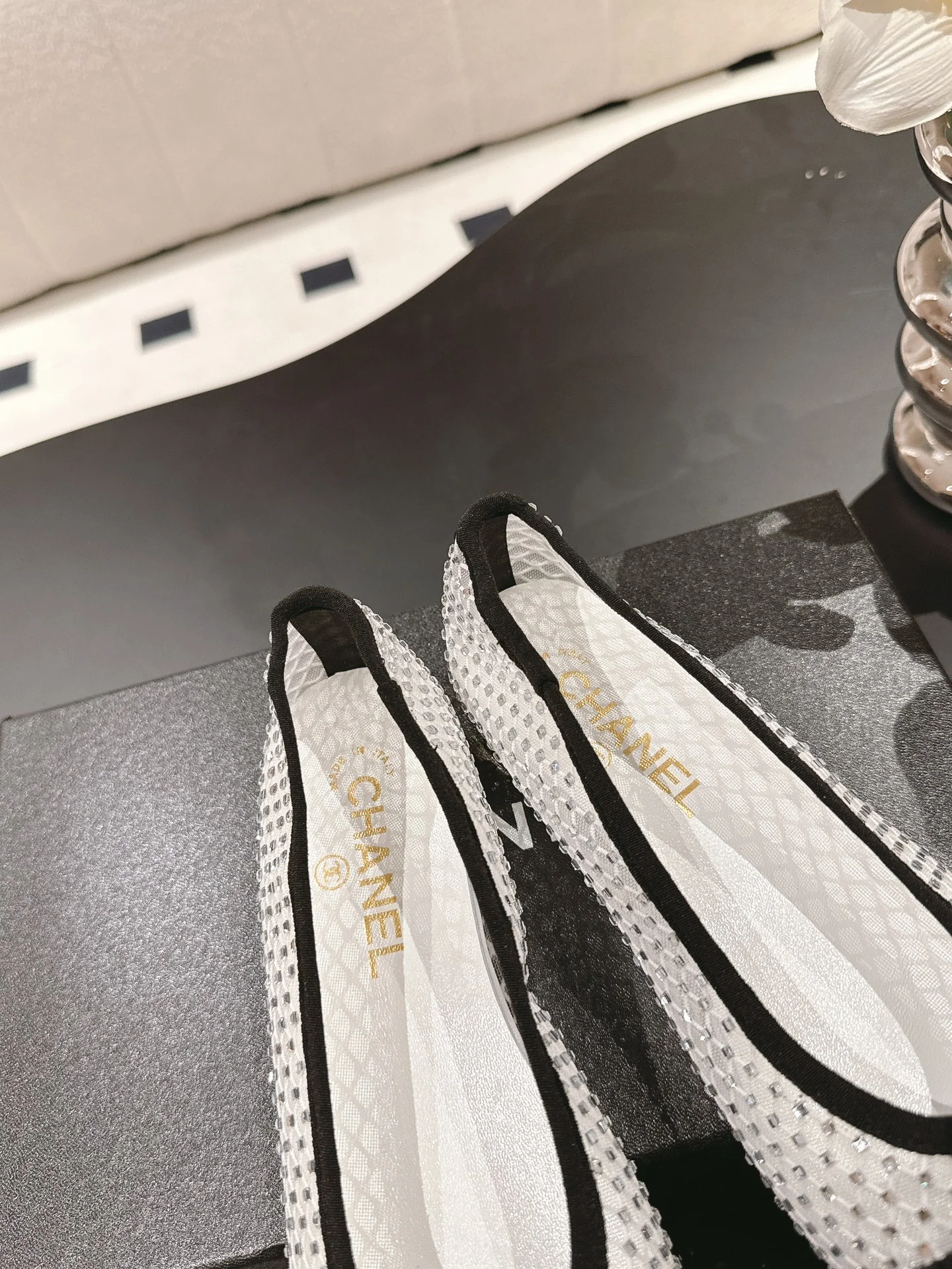 Туфли Мэри Джейн Chanel 2025 - Белые - 1