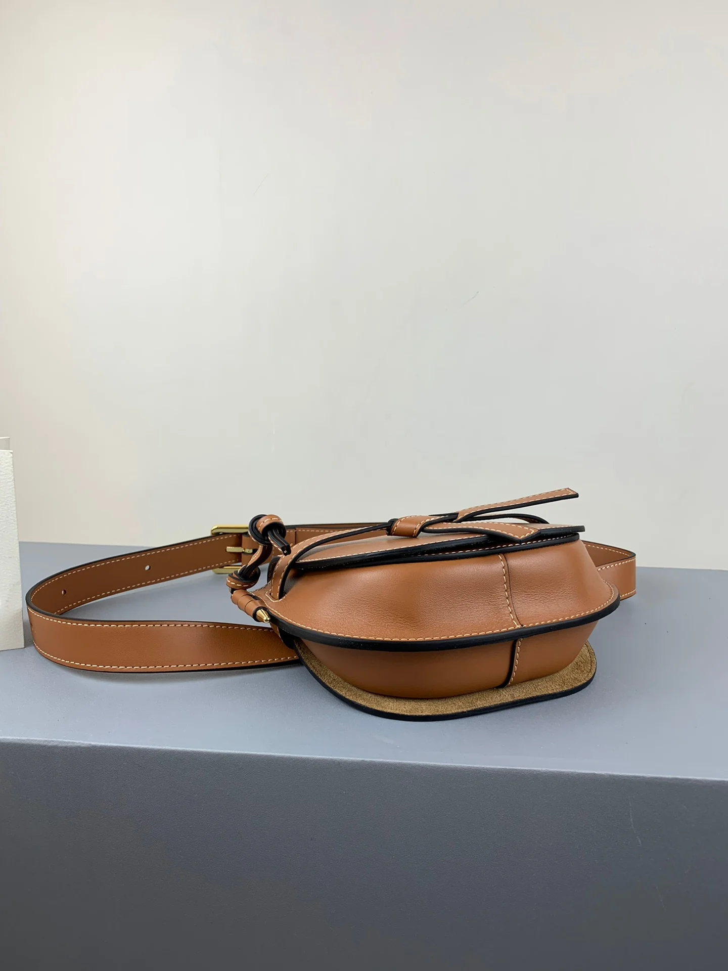 Поясная сумка Loewe Gate - 15-12-5-8 см-4