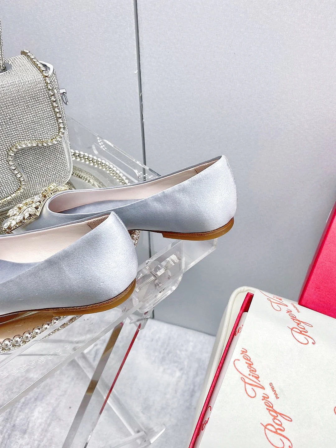 Обувь RV Shoes - Новинка ранней весны 2023 года - Балетки с пряжкой в ??виде снежинки - Серебристые