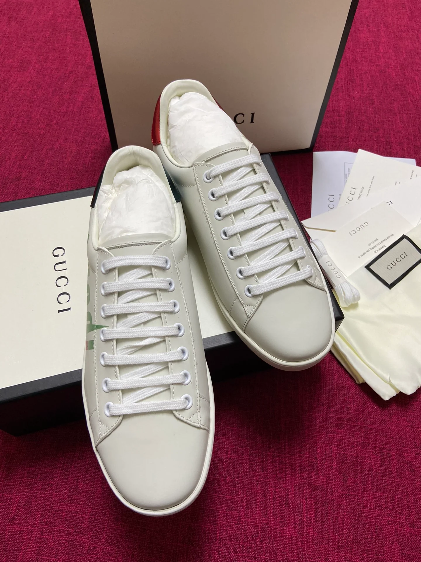 Gucci - Белые кроссовки - Кроссовки - Повседневная обувь - 5