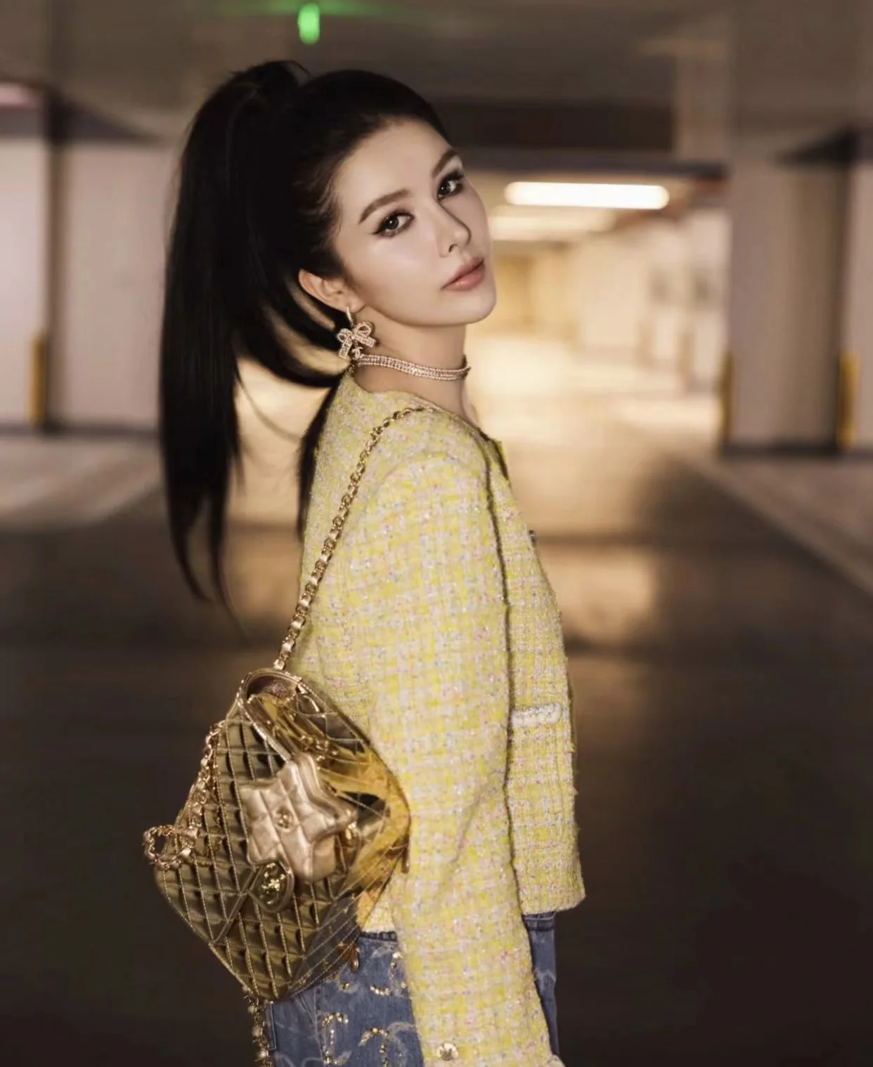 Рюкзак Chanel Early Spring Collection 24c - золотой