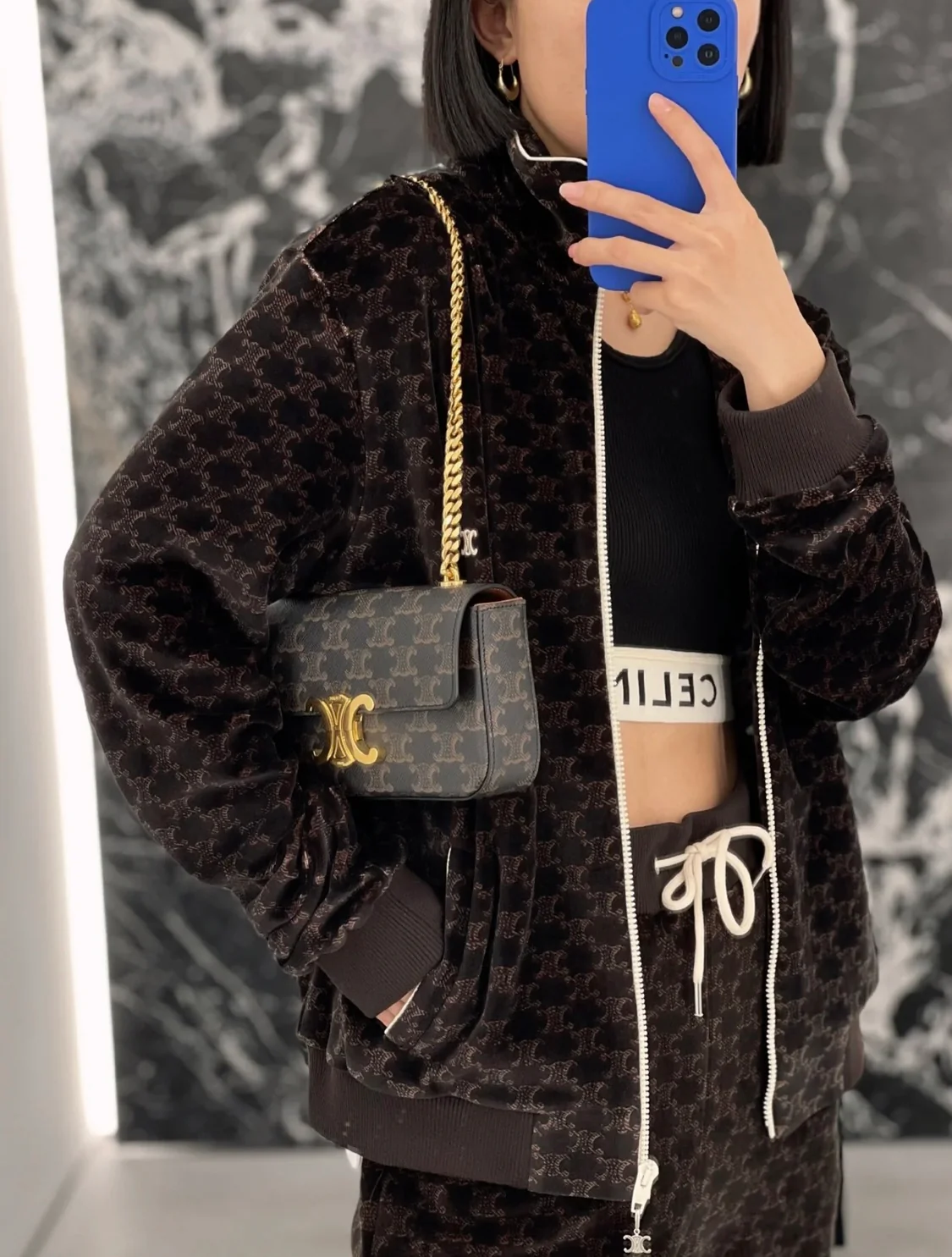 Celine - Новая сумка Celine Arc de Triomphe на цепочке - Кожа с монограммой - 1