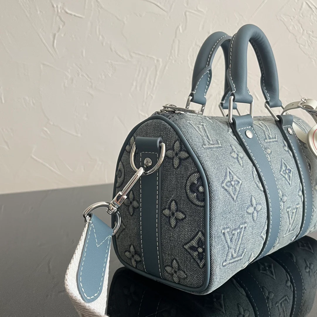 m22762-LV-keepall25-Emboss Denim Style