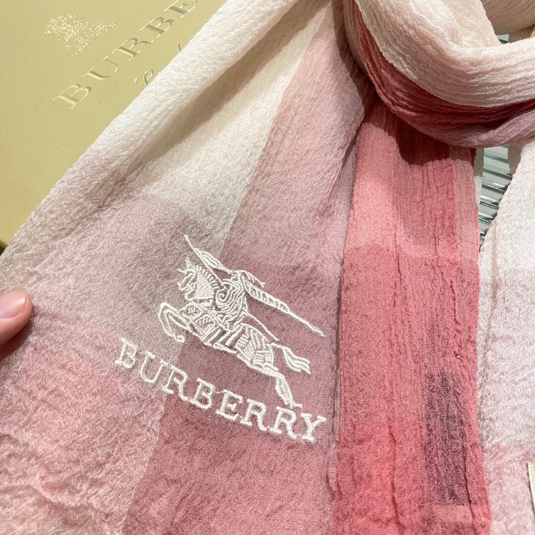 Кашемировый шарф Burberry - 90-200 см