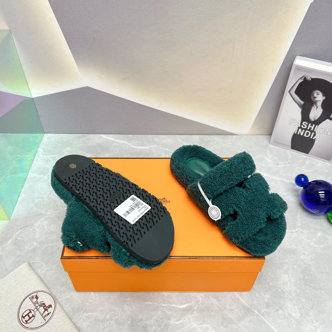 Новинка сезона осень/зима 2023 от Hermes - Дядяны тапочки - Зеленые