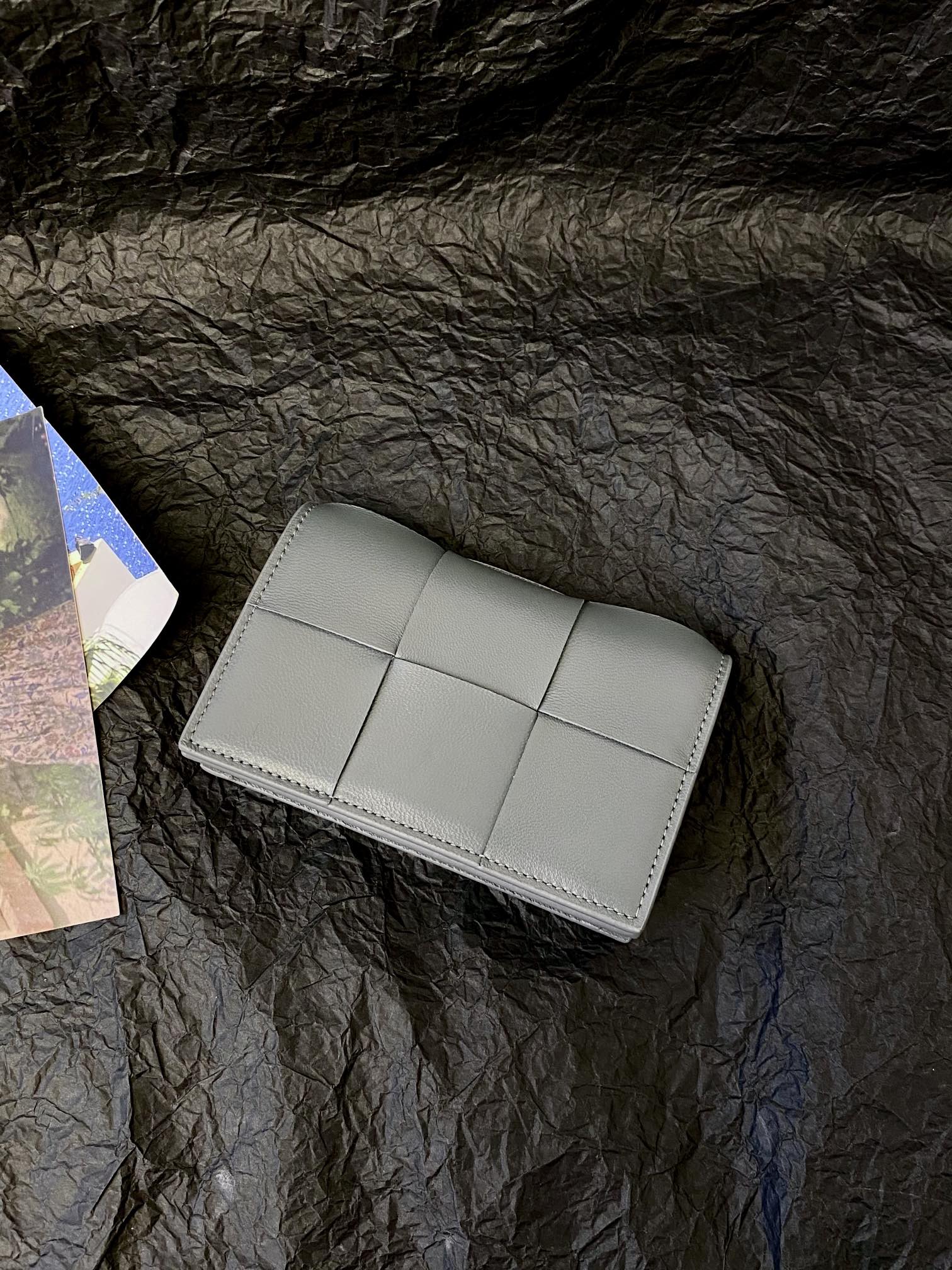 BV- 大格翻盖卡包 小羊皮 12.2×7.5×2.5cm