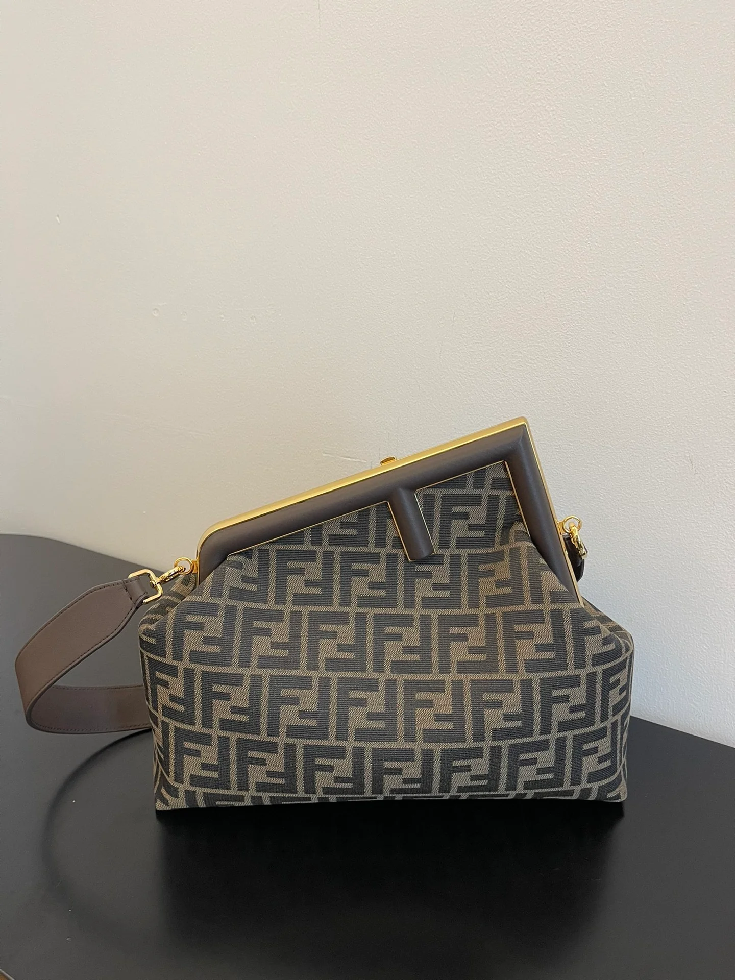 Сумка Fendi First Handbag - Большая - Монограммная канва