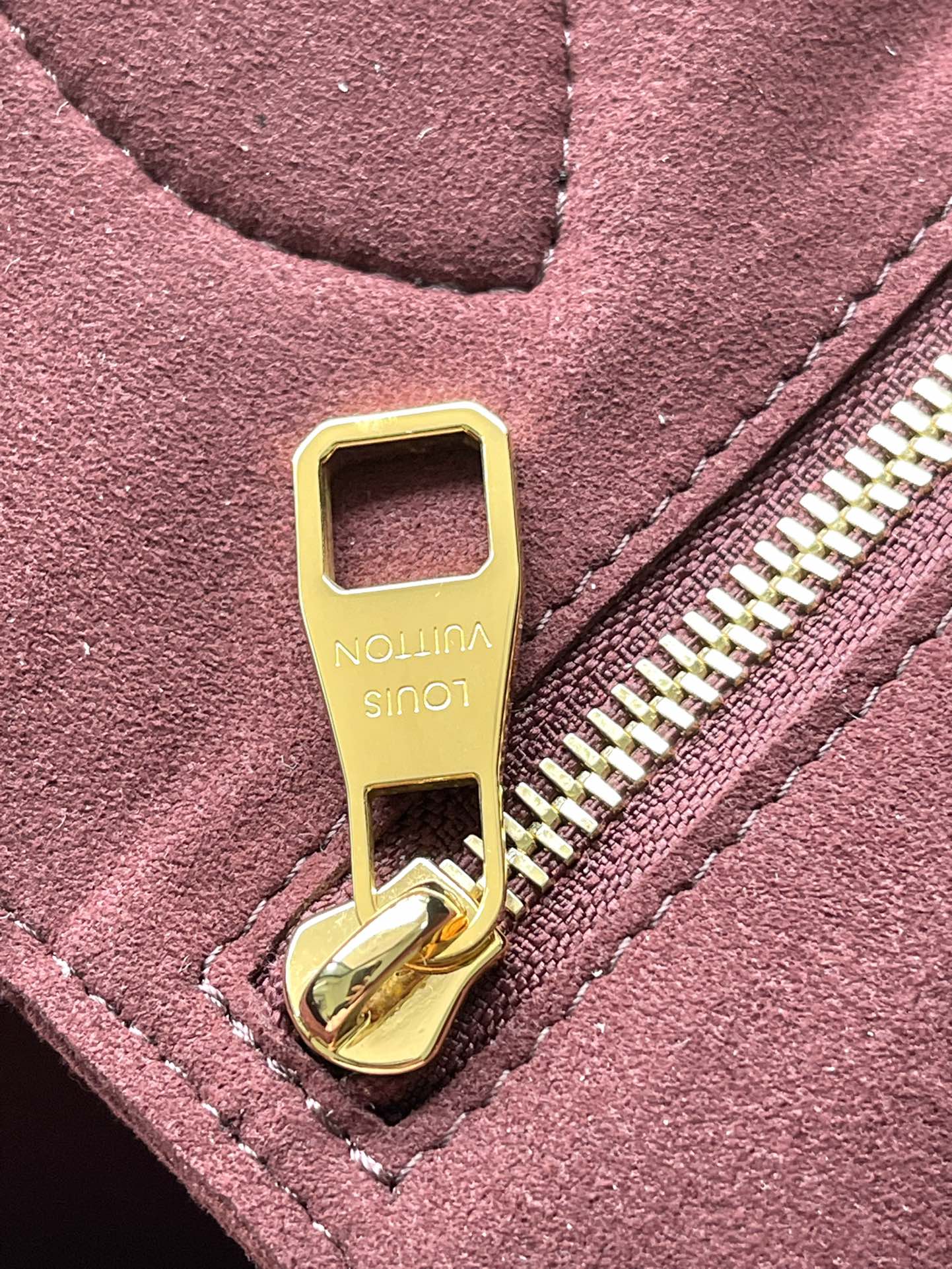 m45686-LV-neverfull-mm-Handbag-Burgundy