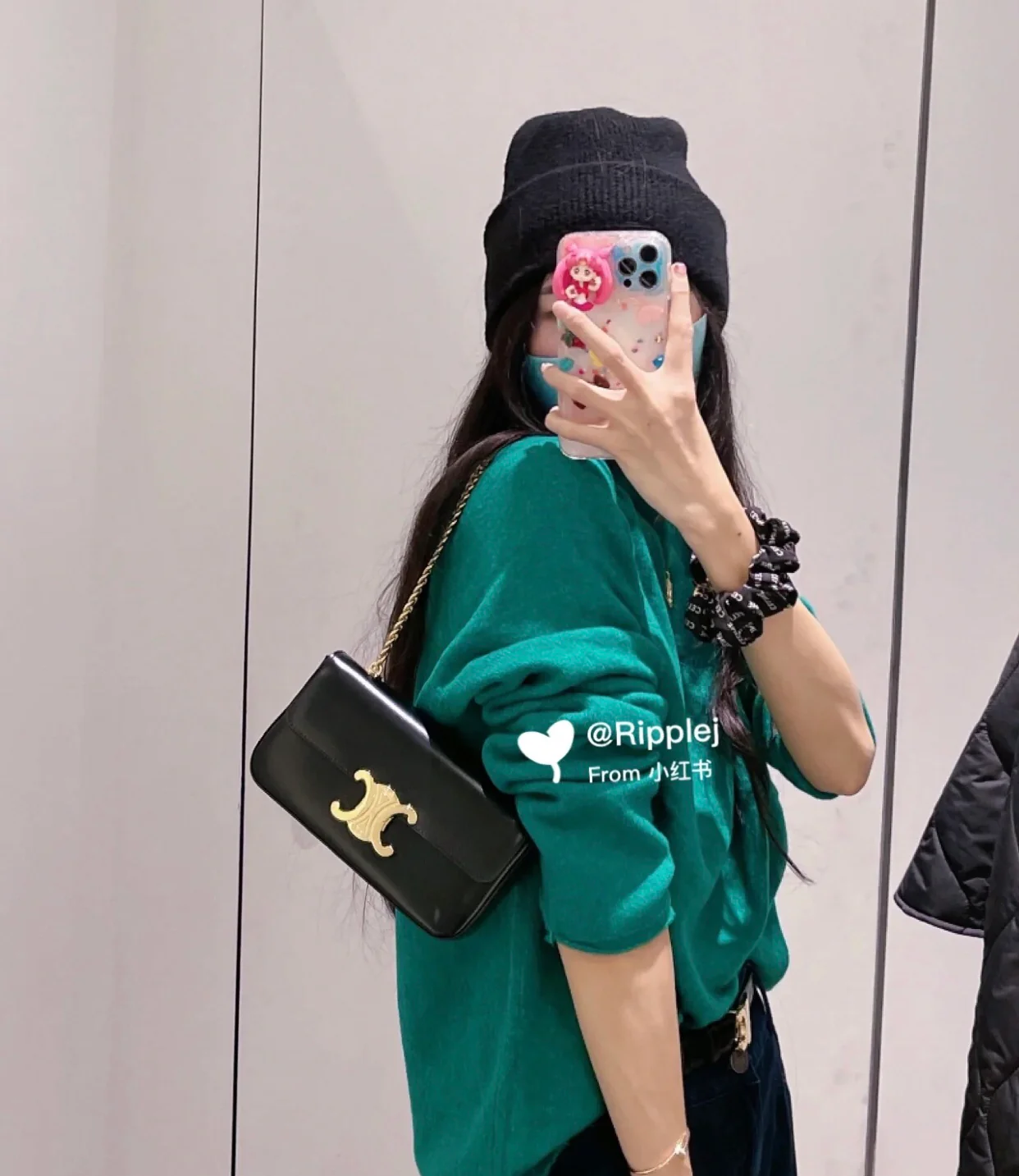 Сумка Celine Triomphe с логотипом, из телячьей кожи, на цепочке - 2 шт.