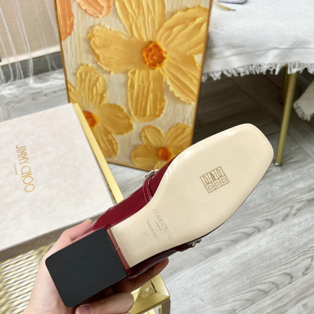 Ботильоны Jimmy с квадратным носком и цепочкой со стразами - красные