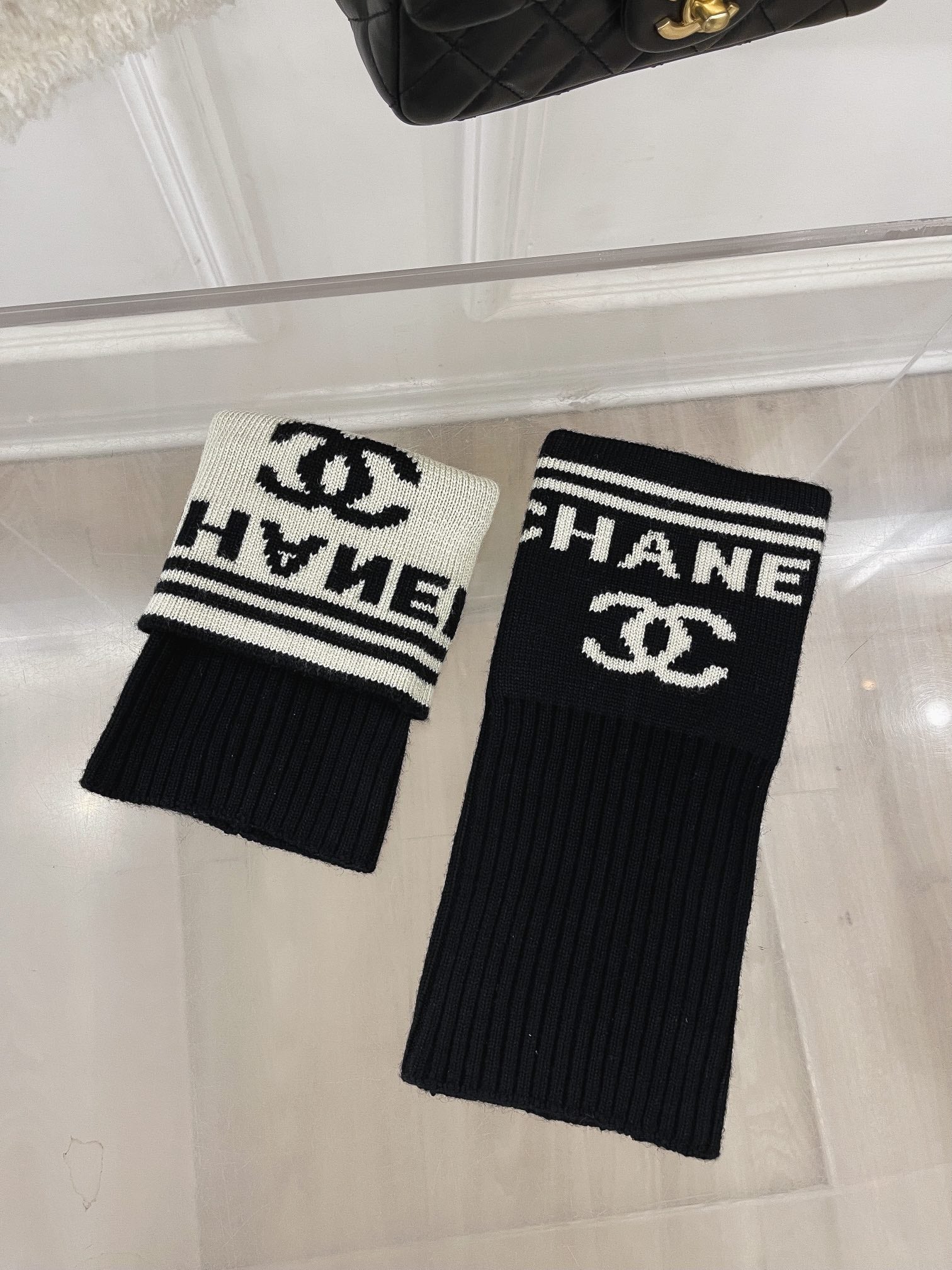 Новинка сезона осень/зима 2022 от Chanel - Ботильоны-носки - Черные - 6-5 см