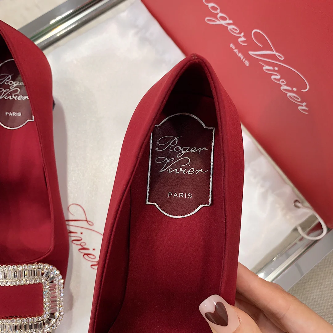 Туфли на блочном каблуке RV-4-5 см - шелковая пряжка со стразами - бордовые