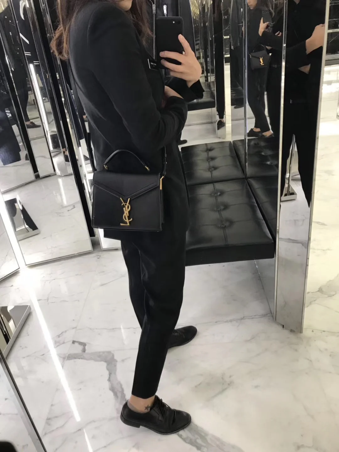 YSL Cassandra - Body Sharing - 1