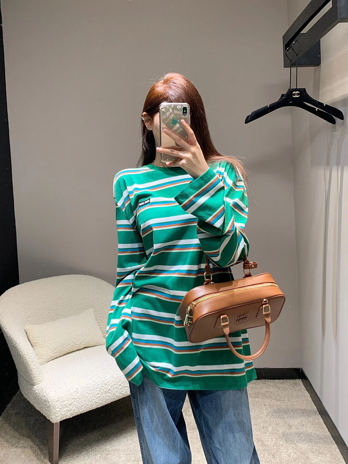 Miu Miu - 2404 - 24ss Весна/Лето Новая модель: футболка с длинными рукавами и микрологотипом в полоску, с цветовыми блоками - зеленая