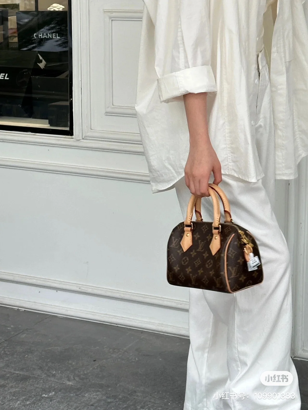 m46234-LV-speedy-bandouliere-20-classic monogram