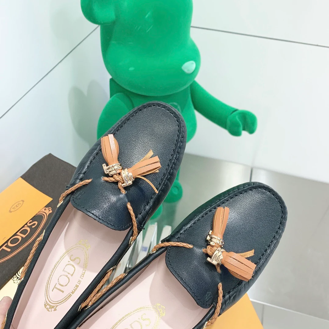 Tods - Подвеска с кисточкой - Лоферы - Туфли без шнурков - 2