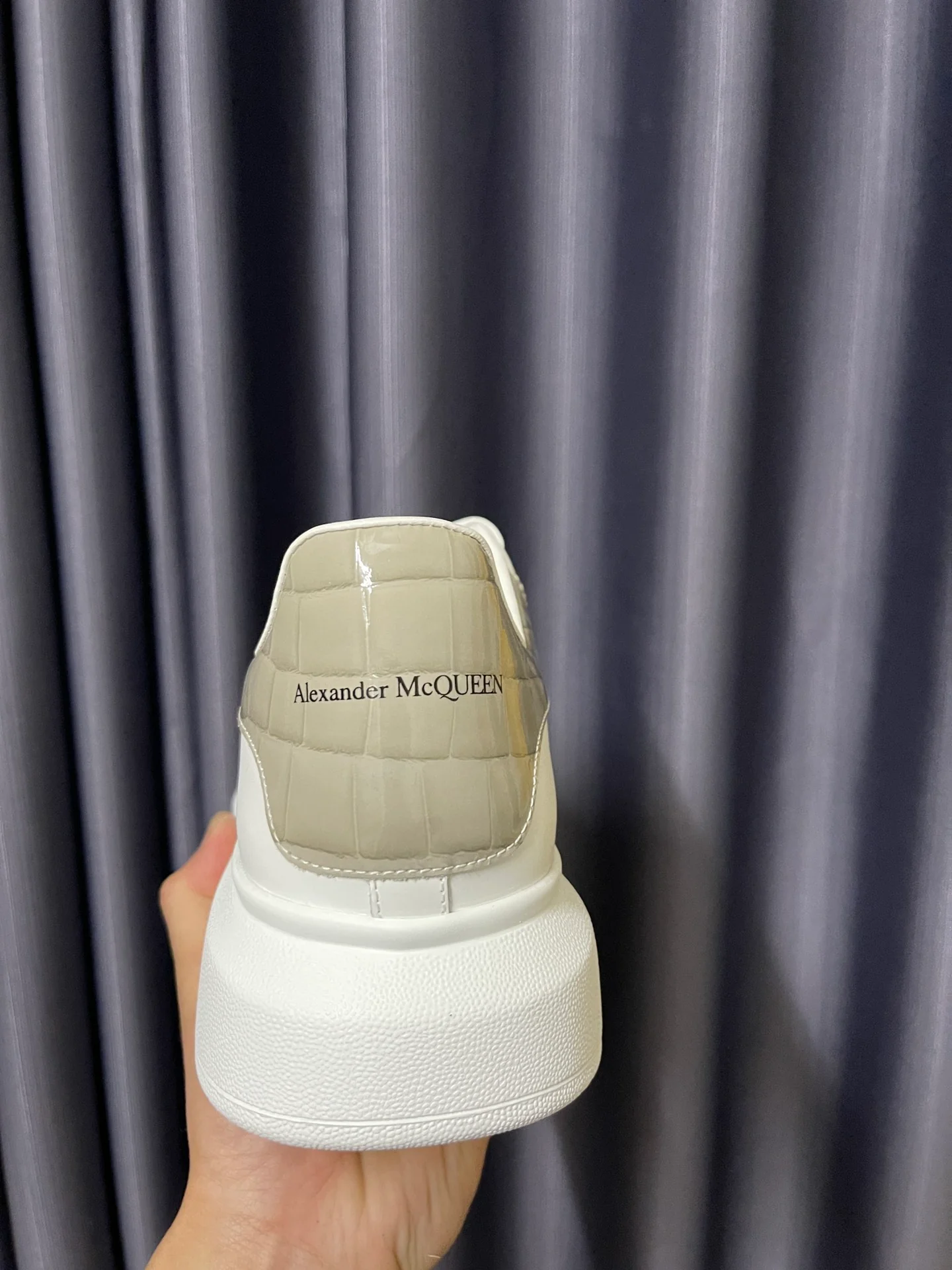 Классические белые кроссовки McQueen - унисекс - серая клетка - премиум-издание