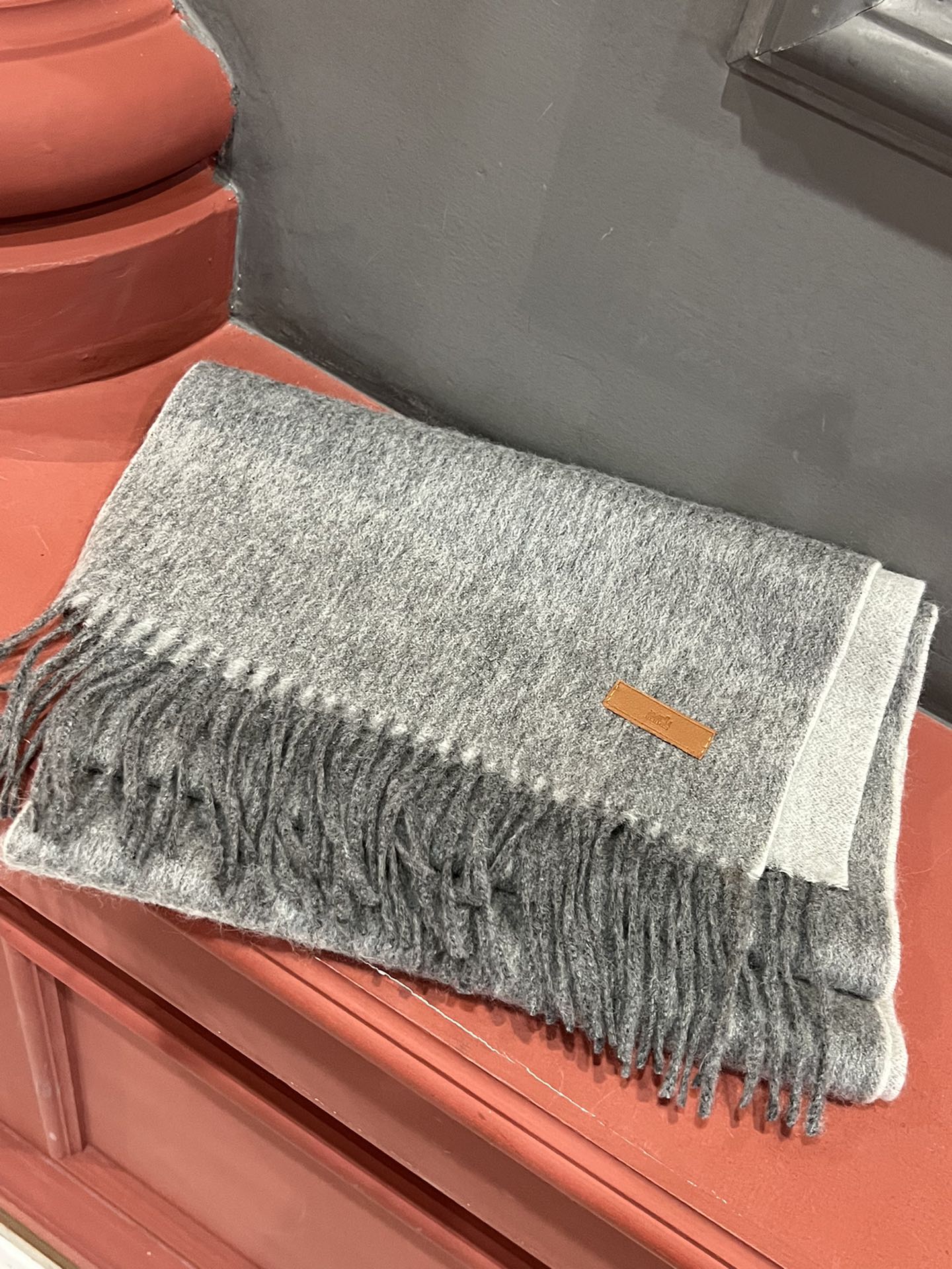 Двусторонний кашемировый шарф Hermes - 180-30 см - тонкий монгольский кашемир - светло-серый