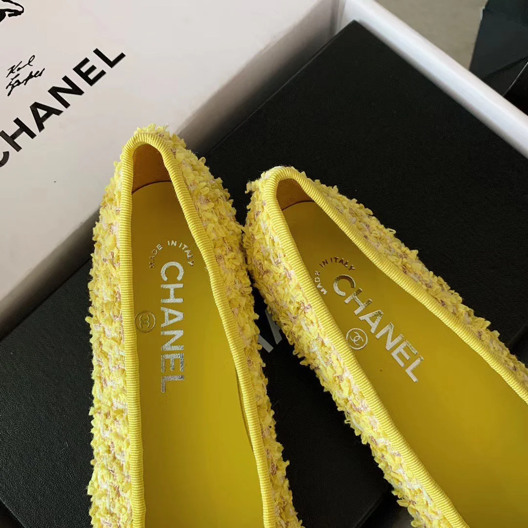 Классические балетки Chanel - желтые
