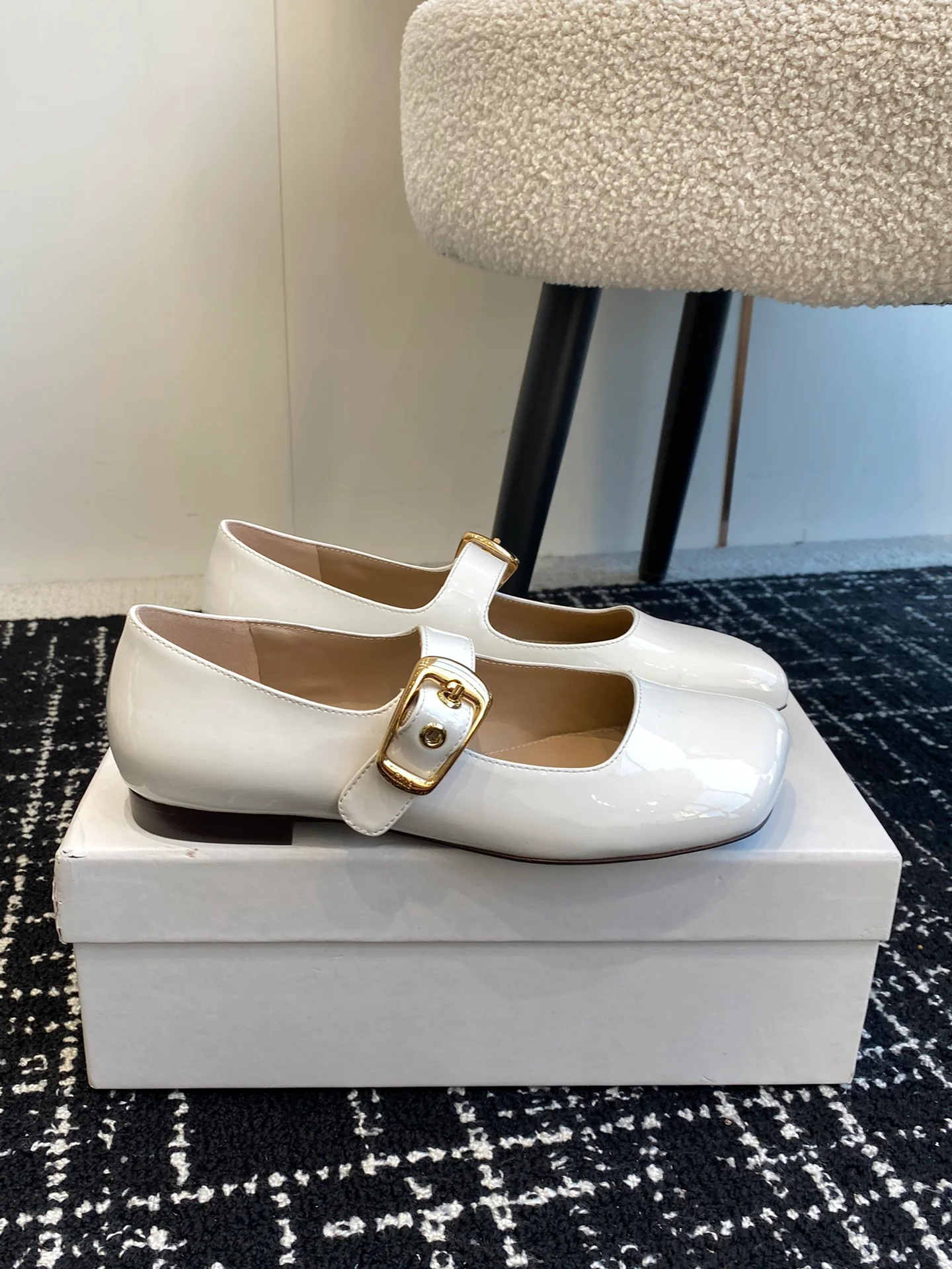 Туфли Мэри Джейн Chloe 2024 - белые