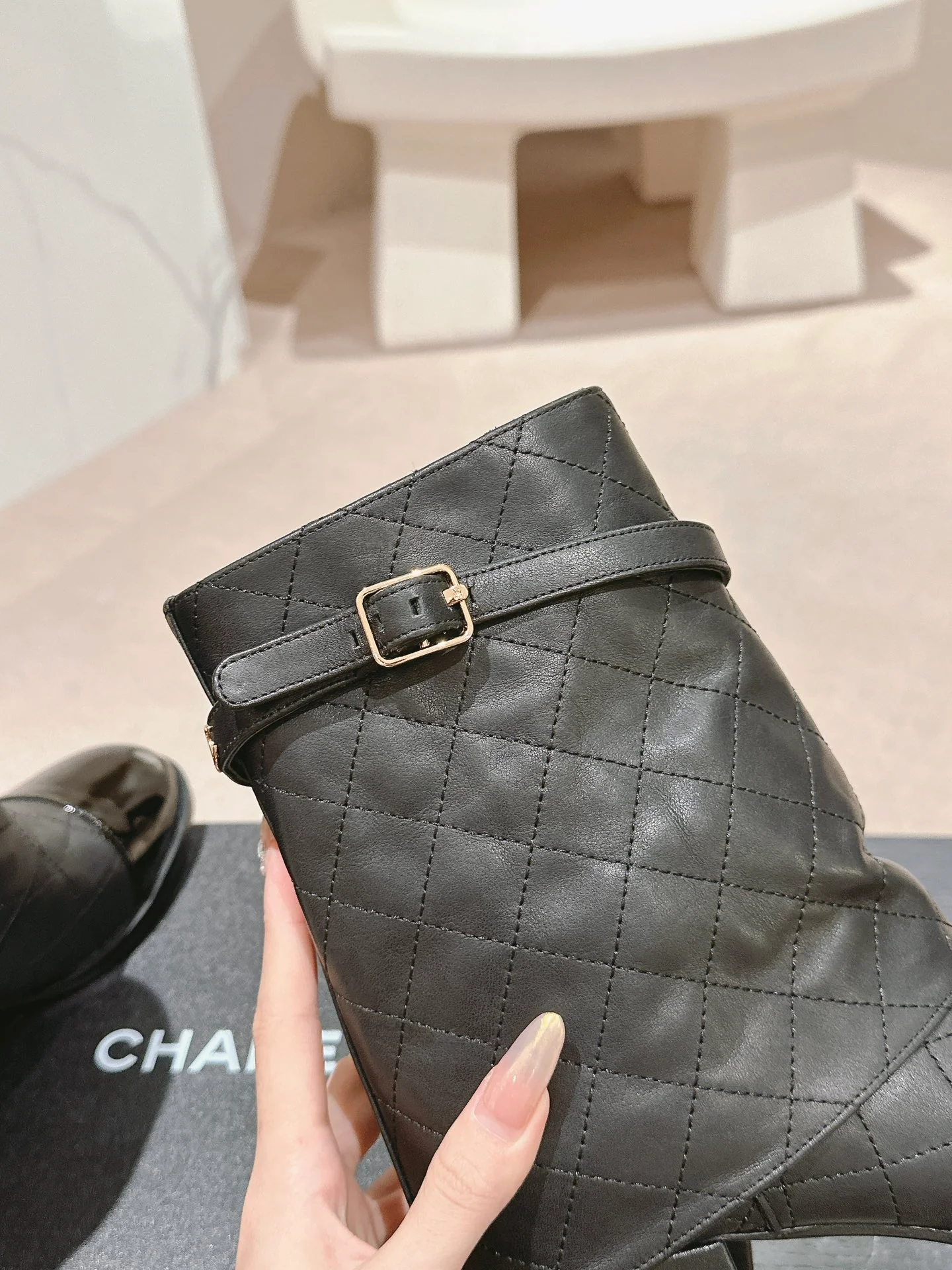 Ботинки Chanel 2024 до середины икры - черные