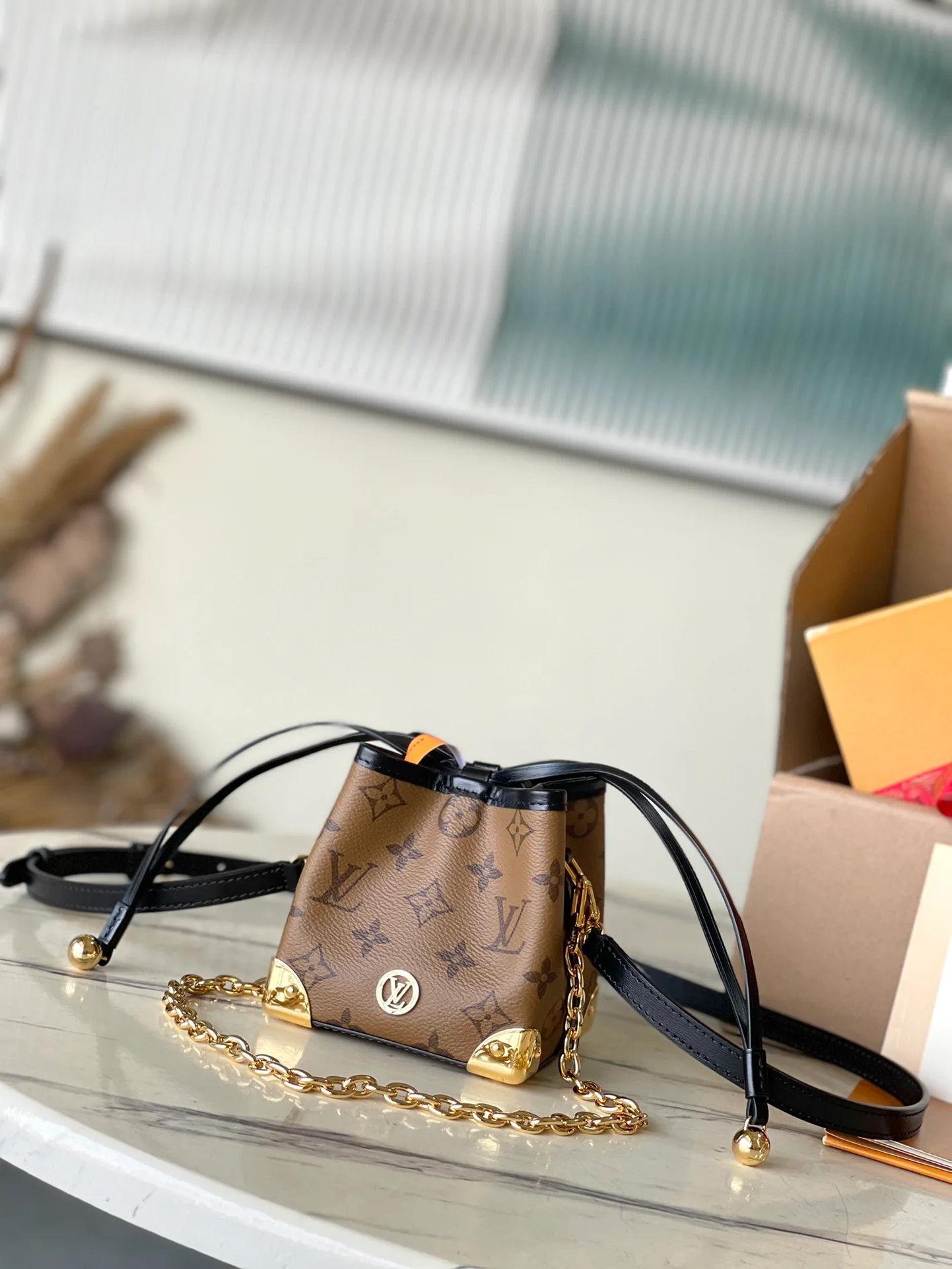 m82885-LV-noe-purse-мини-сумка-ведро