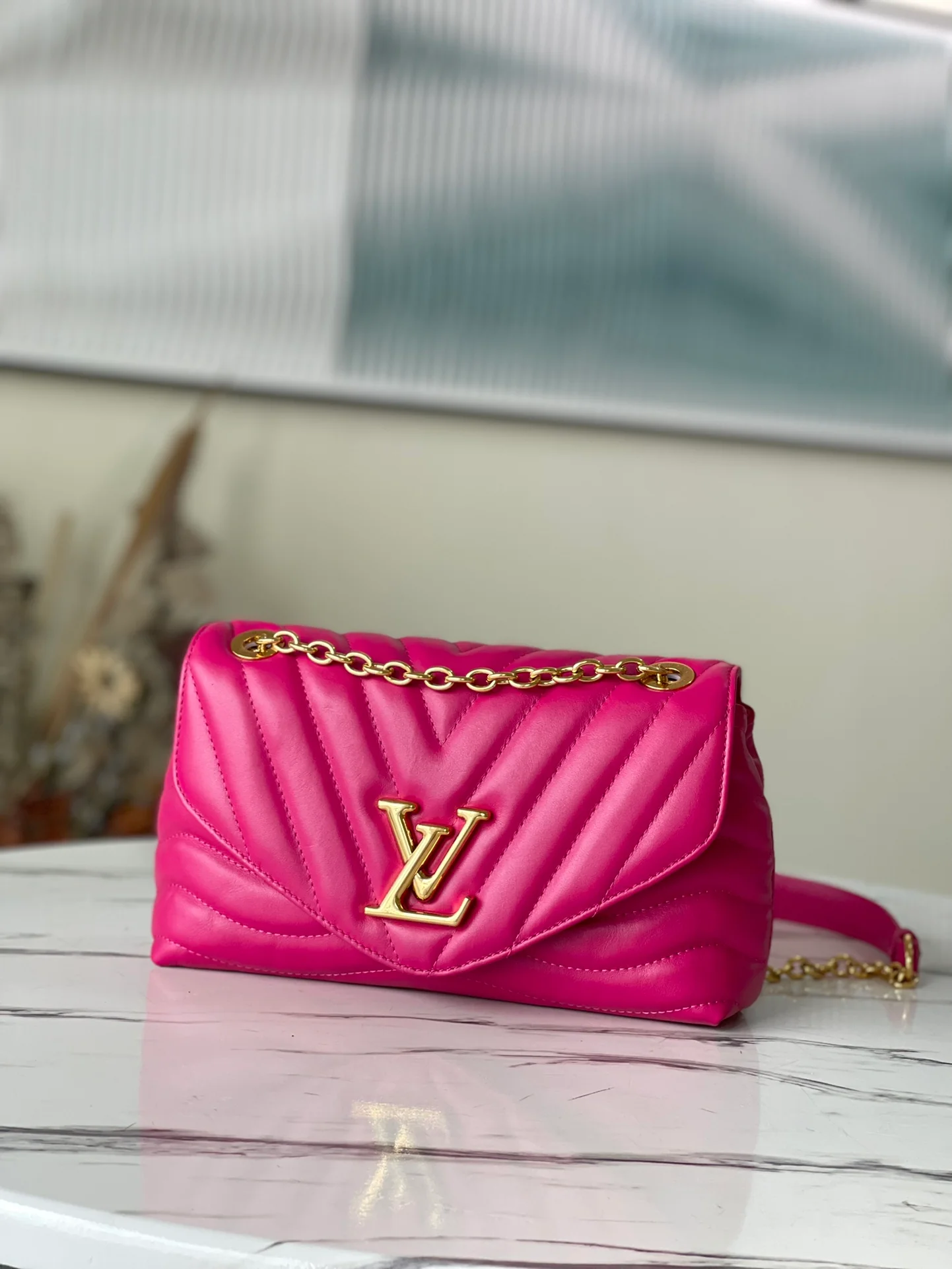 m58553-LV-new-wave-chain bag-pink