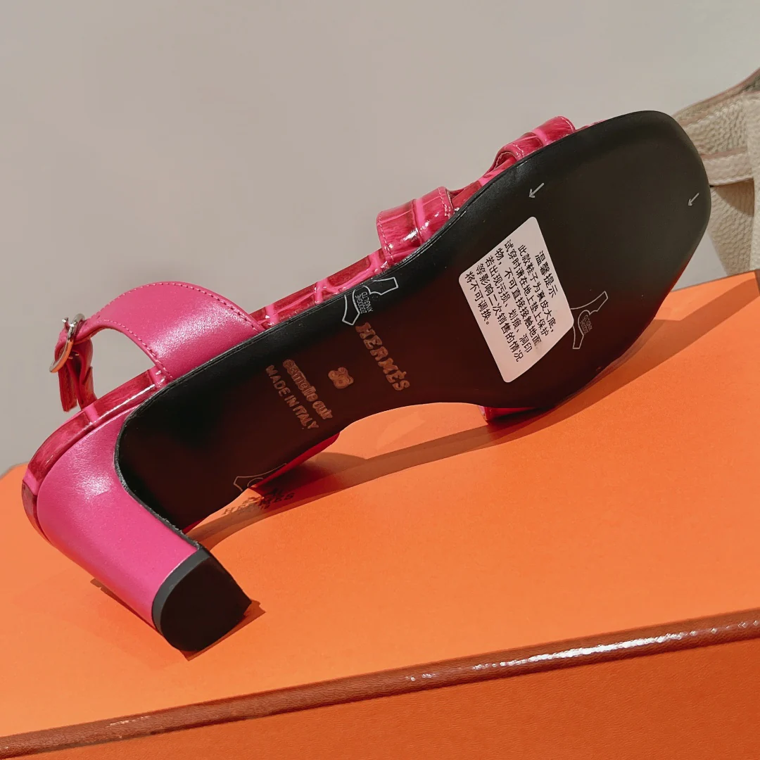 Весенняя коллекция Hermes 2022 — Сандалии на массивном каблуке — 7-5 см — Персиково-розовый