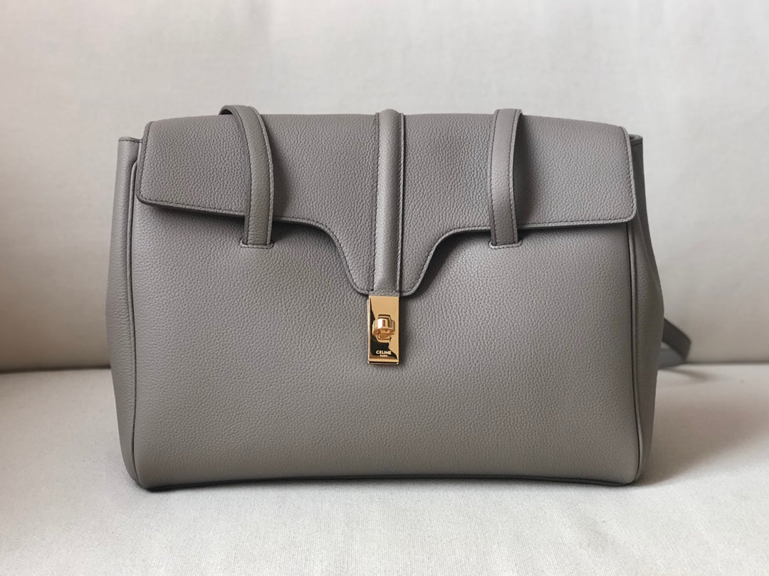 Сумка Celine Soft 16 из зернистой кожи средней толщины