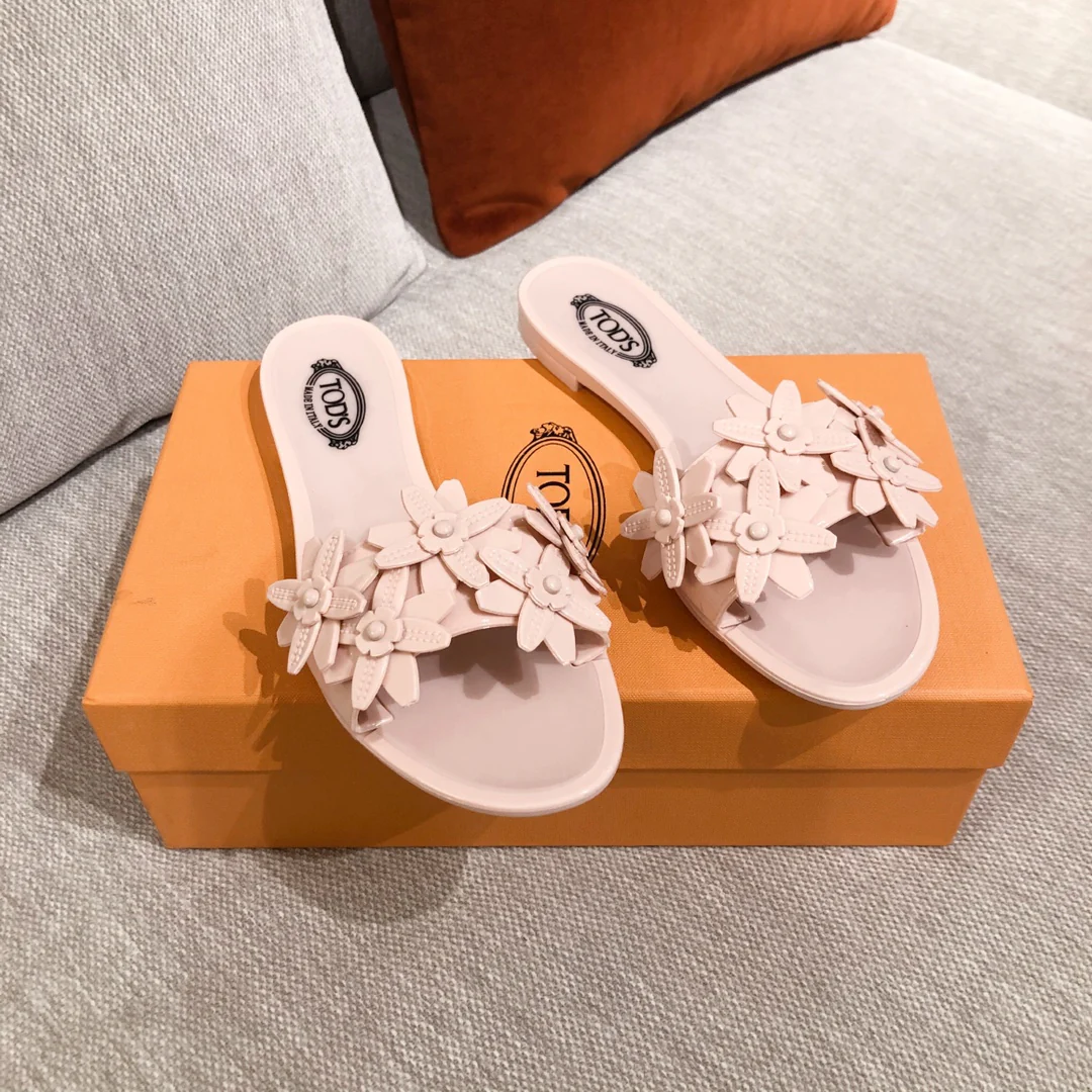 Тапочки Tods с цветочным узором