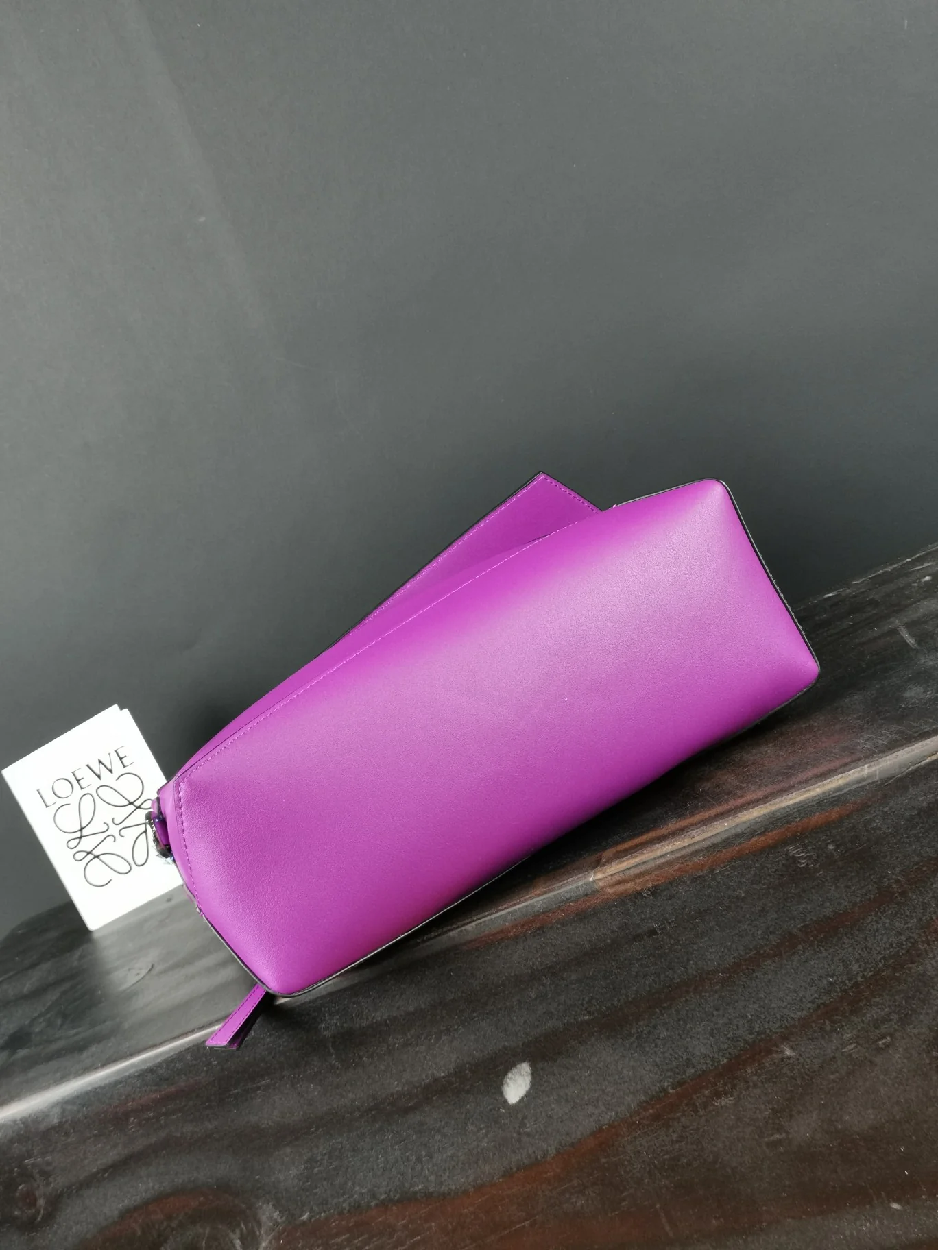 Сумка-хобо Loewe-puzzle-hobo-handbag-3