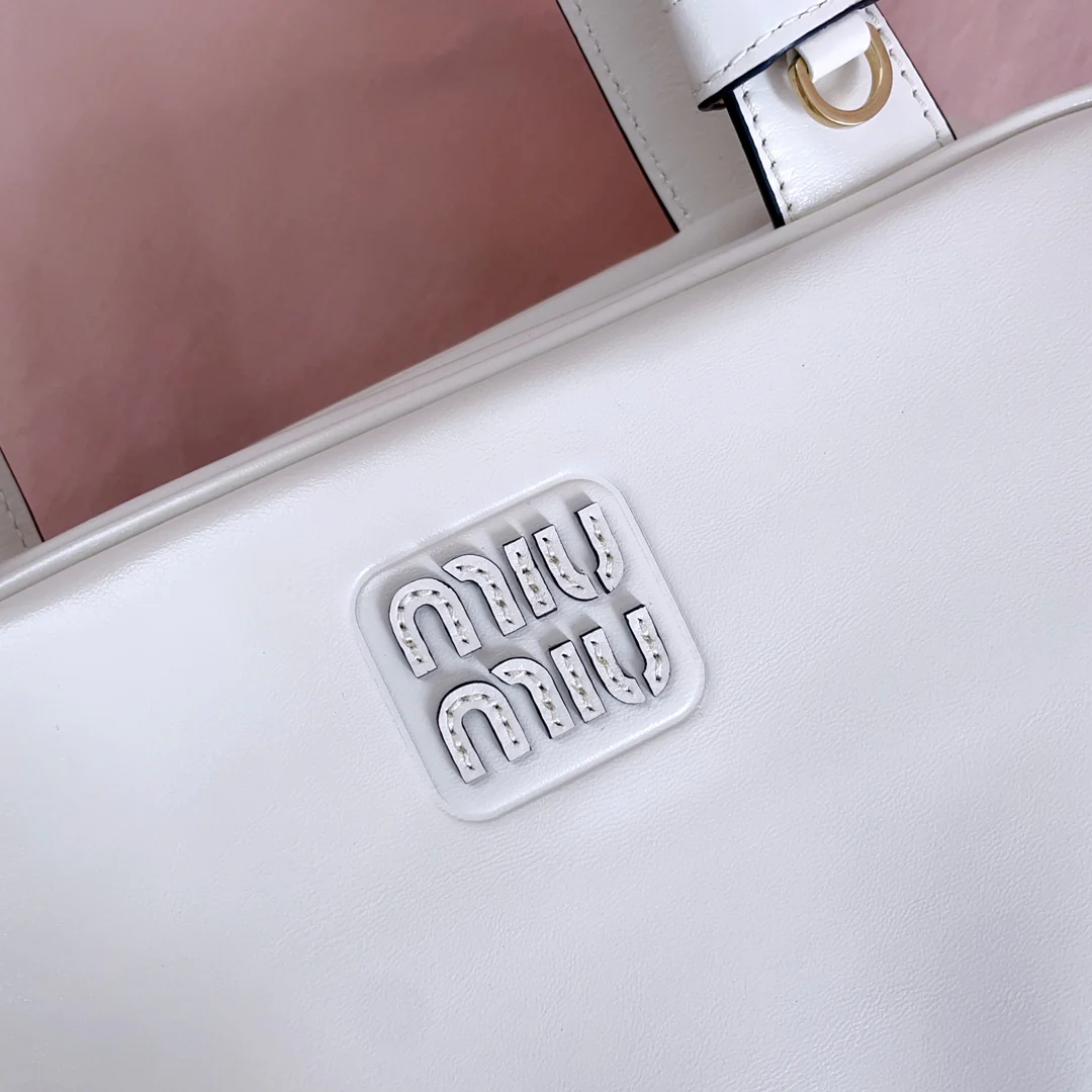 Miu Miu-5bb182 - Сумка для боулинга под мышкой - Белая