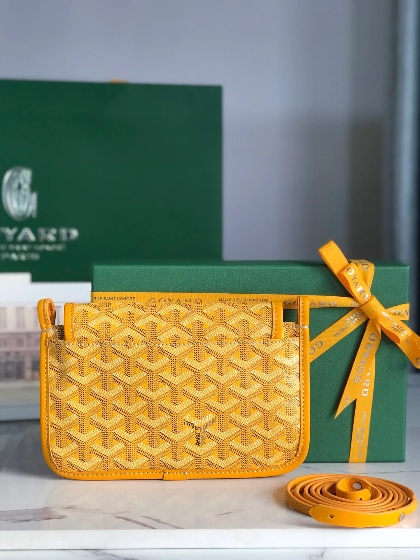 Тройная плоская сумка Goyard Plumet Series - желтый