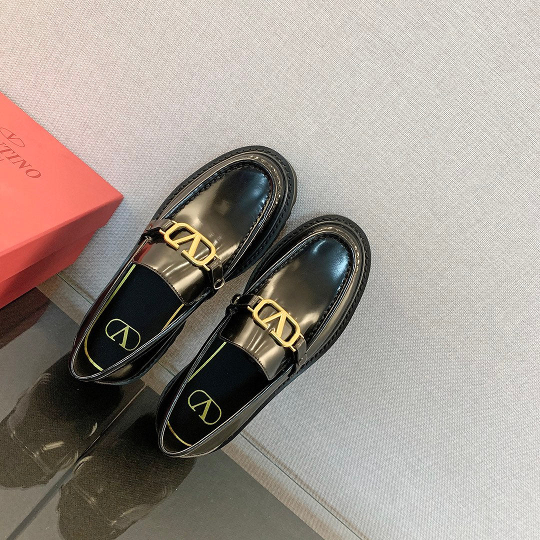 Лоферы на платформе Valentino