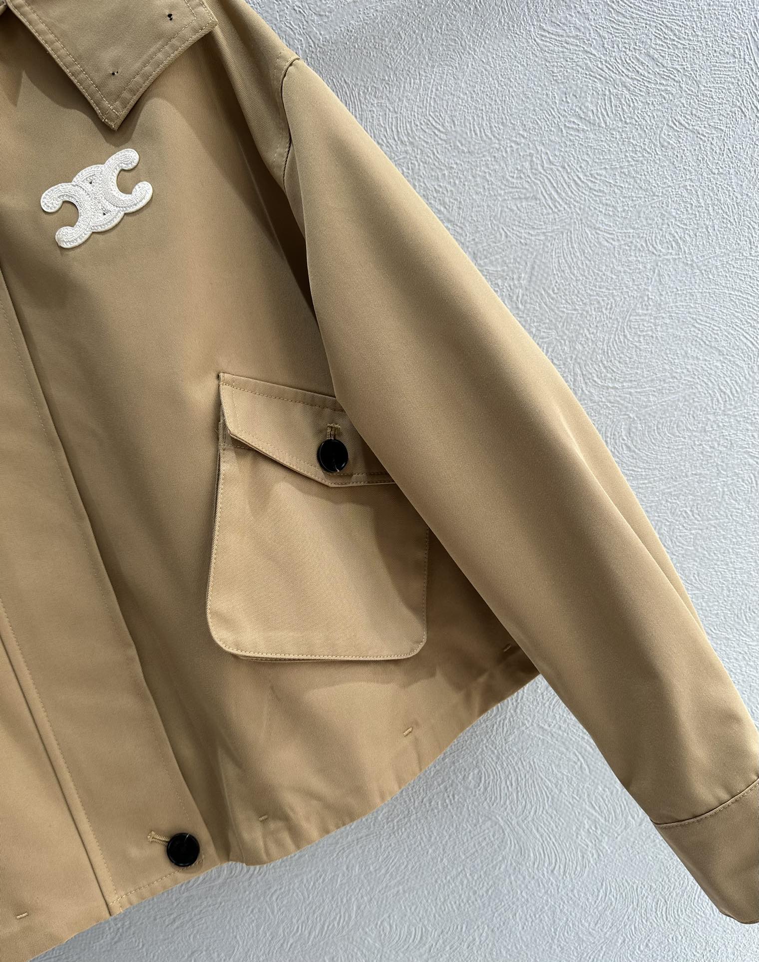 Celine -2403-24 Новинка ранней весны Тренч с воротником-стойкой и капюшоном - Съемный капюшон