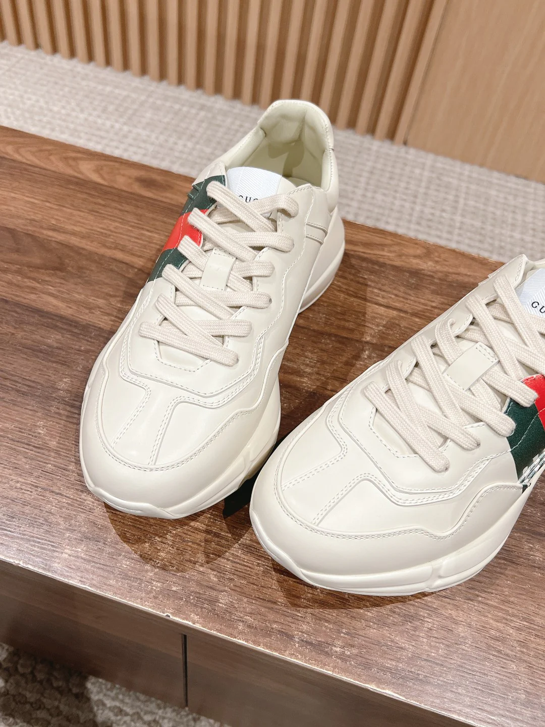 Кроссовки Gucci 2024 Dad Shoes - бежевые