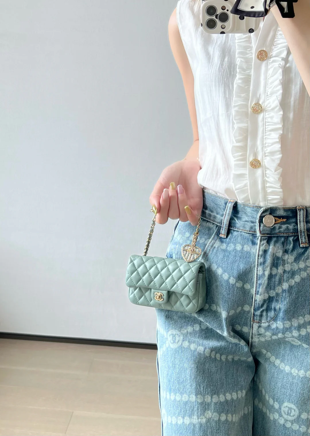 Подвеска Chanel 25a (CF) - Серо-голубая мини-версия - Светло-золотистая пряжка