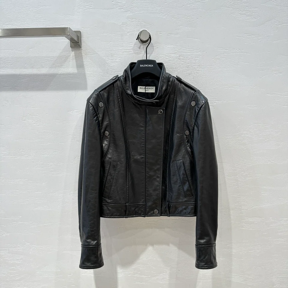 Balenciaga - 2403 - Новинка ранней весны - Двусторонняя куртка с воротником-стойкой