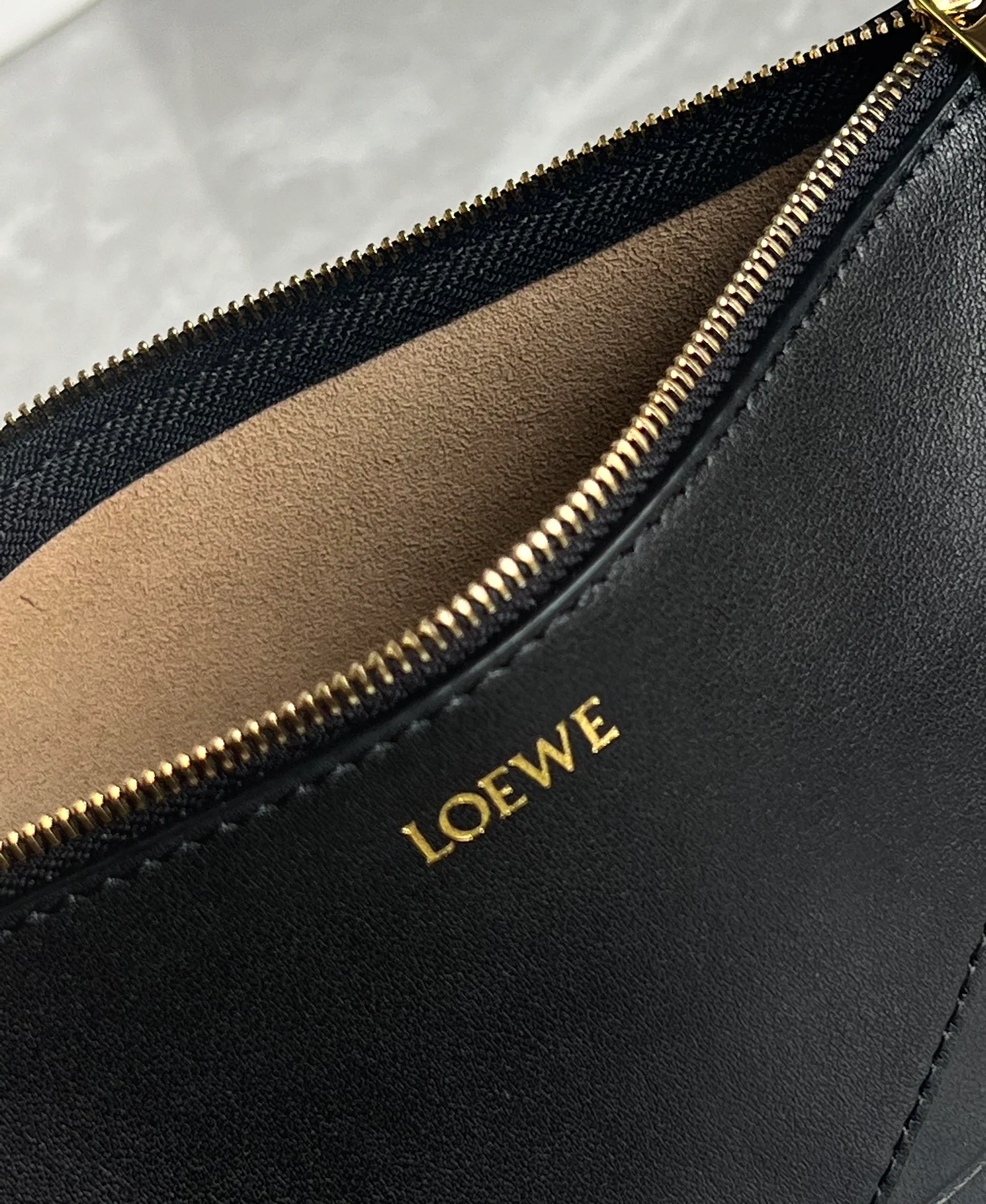 Сумка для маджонга Loewe Puzzle Fold Pouch – классический черный