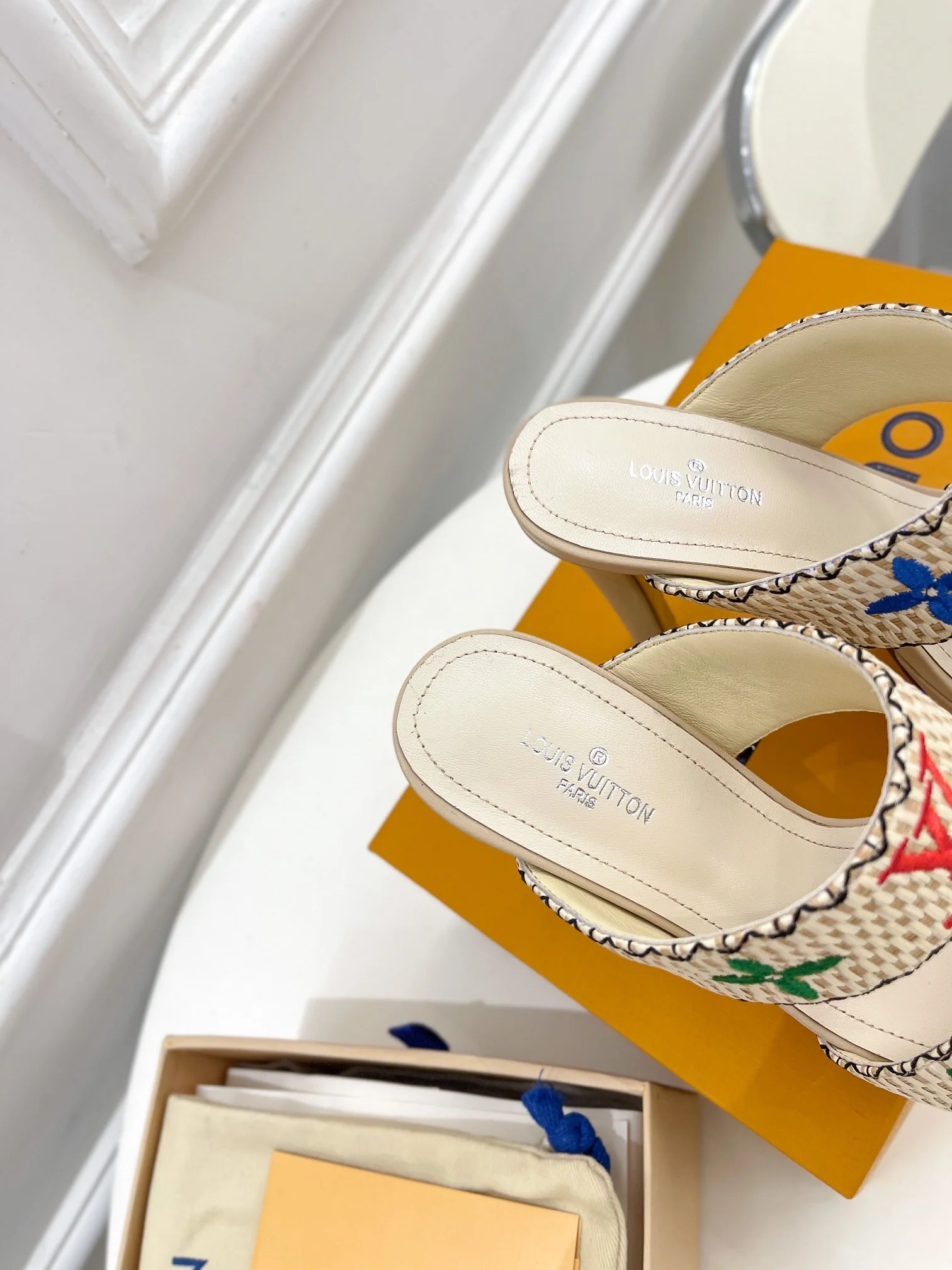 LV - Туфли на каблуке из плетеной овечьей кожи