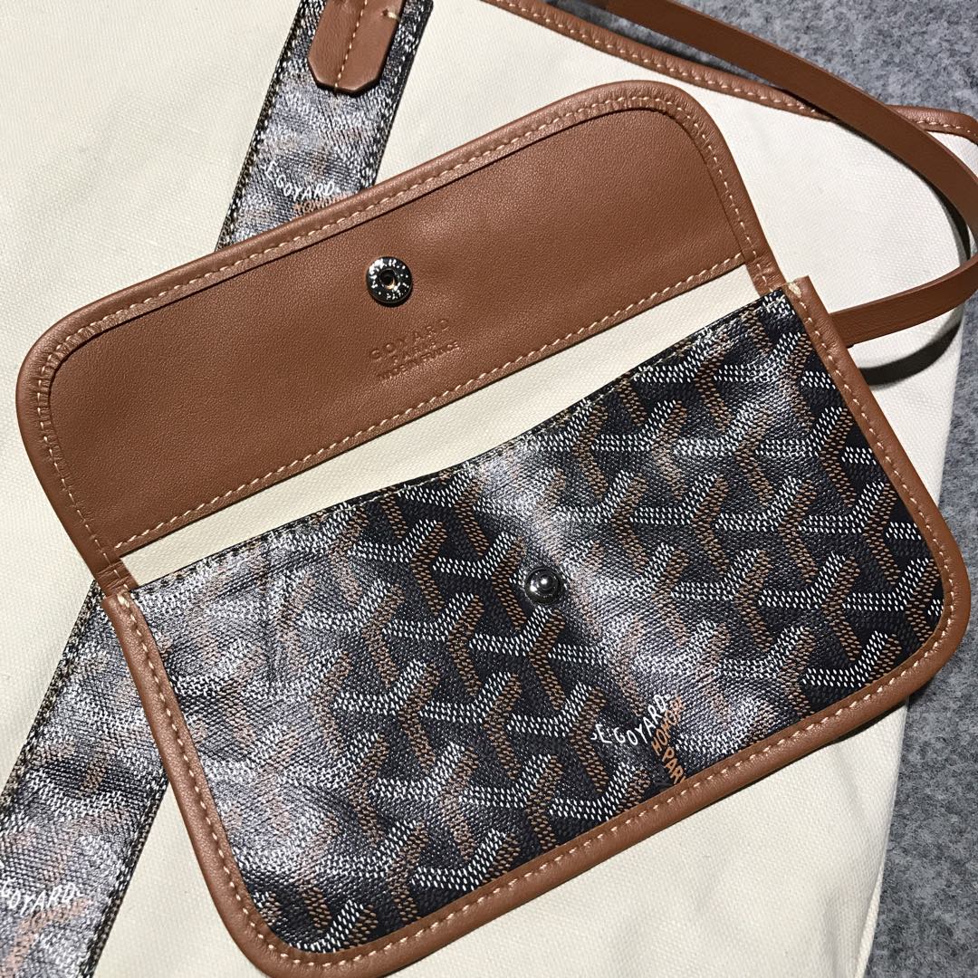 Гоярд-Сент-Луи-Пертюи-черный-1