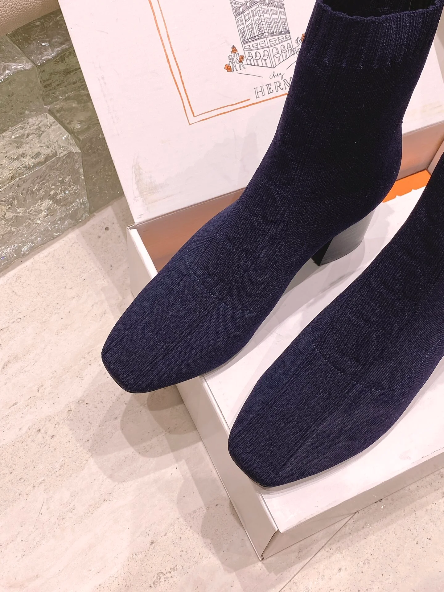 Ботинки-носки Hermes на толстом каблуке - темно-синие