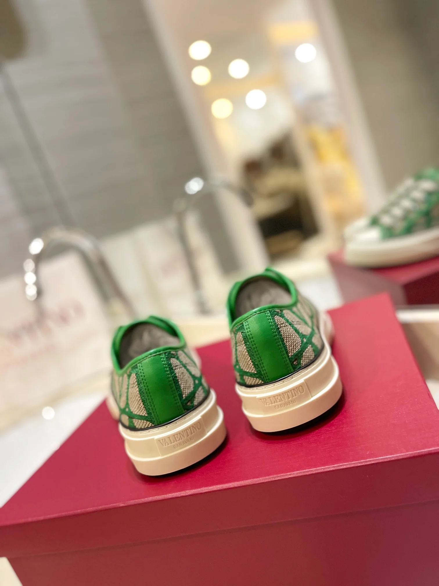 Низкие парусиновые кеды Valentino, повседневная обувь унисекс, зеленые