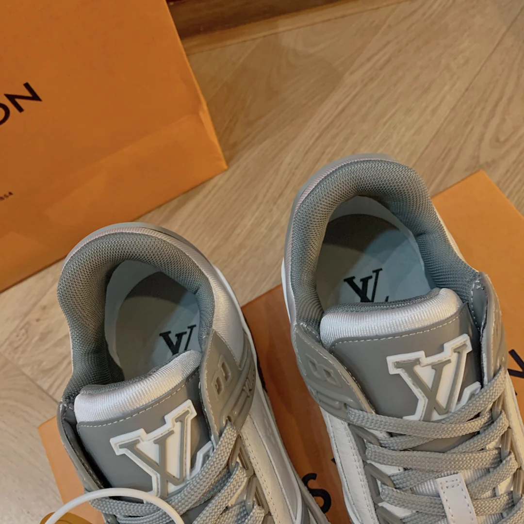 LV - Кроссовки - Повседневная обувь - Унисекс