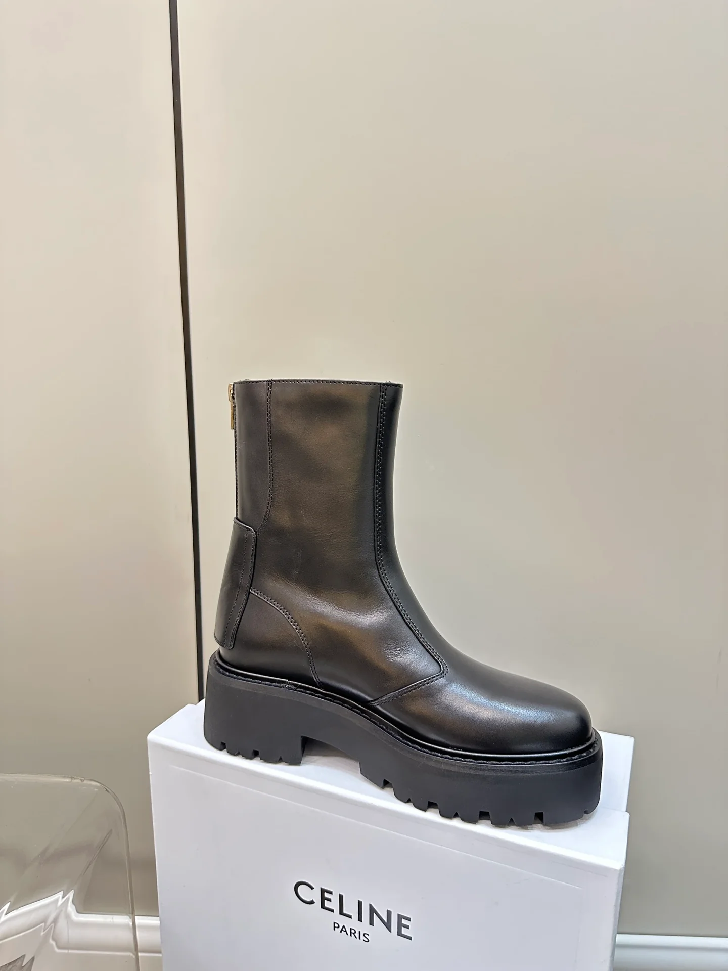 Ботильоны Celine на платформе из телячьей кожи - черные